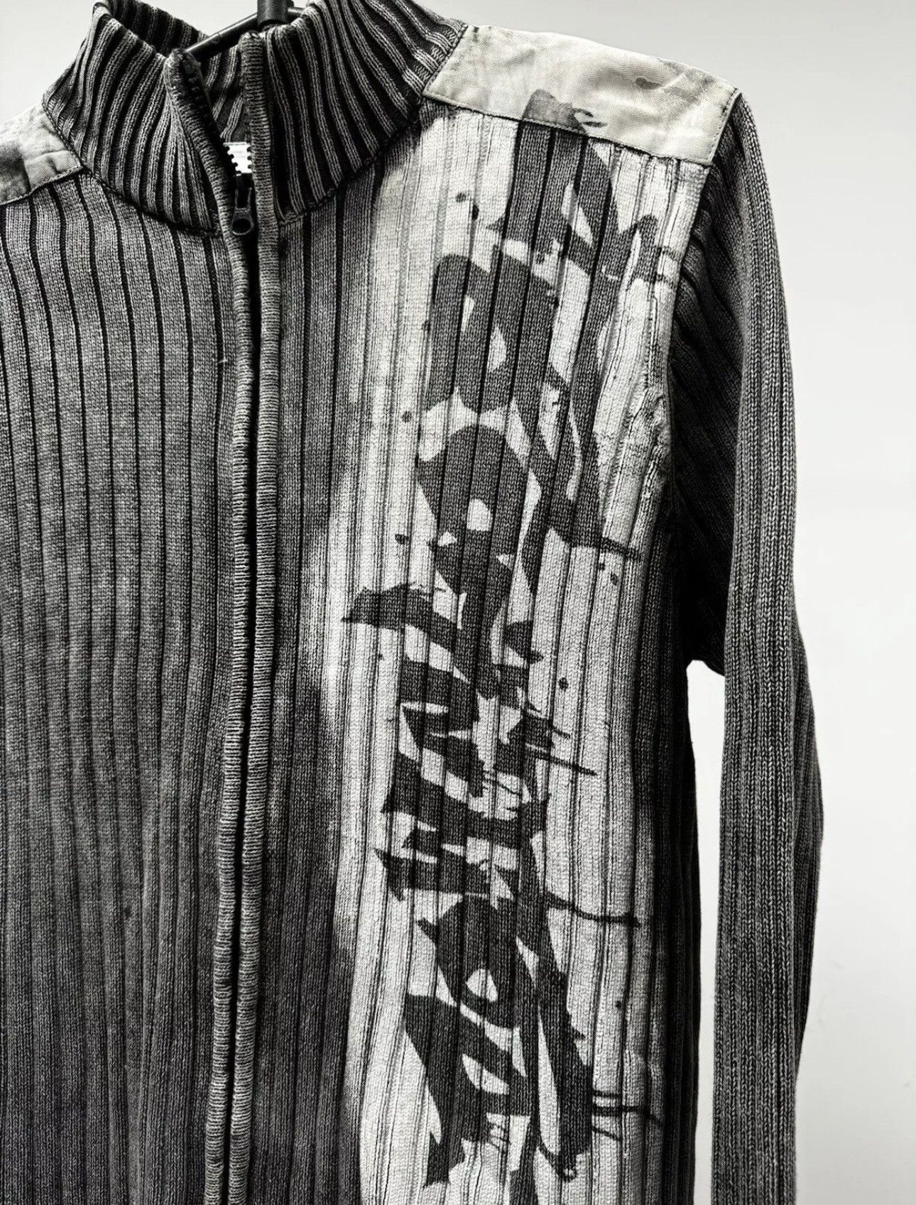 Japanese Brand × Vintage Here + There Vintage Y2K Avant Garde Zip Sweater Striped Size US XS / EU 42 / 0 - 2 Thumbnail