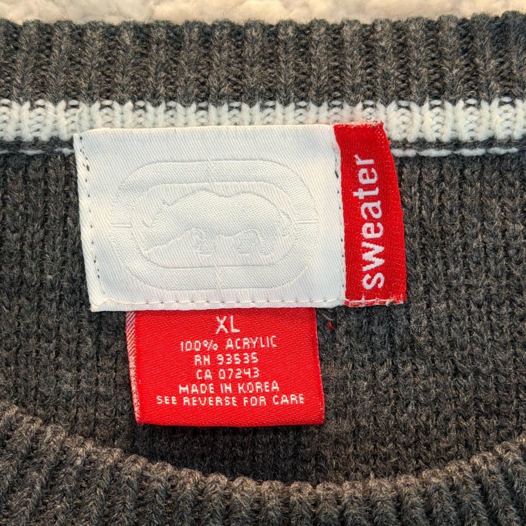 Ecko Unltd. VINTAGE Ecko Unltd. Sweater Mens XL Gray Red Striped Acrylic Crewneck Y2K Knit Shirt Size US L / EU 52-54 / 3 - 4 Thumbnail