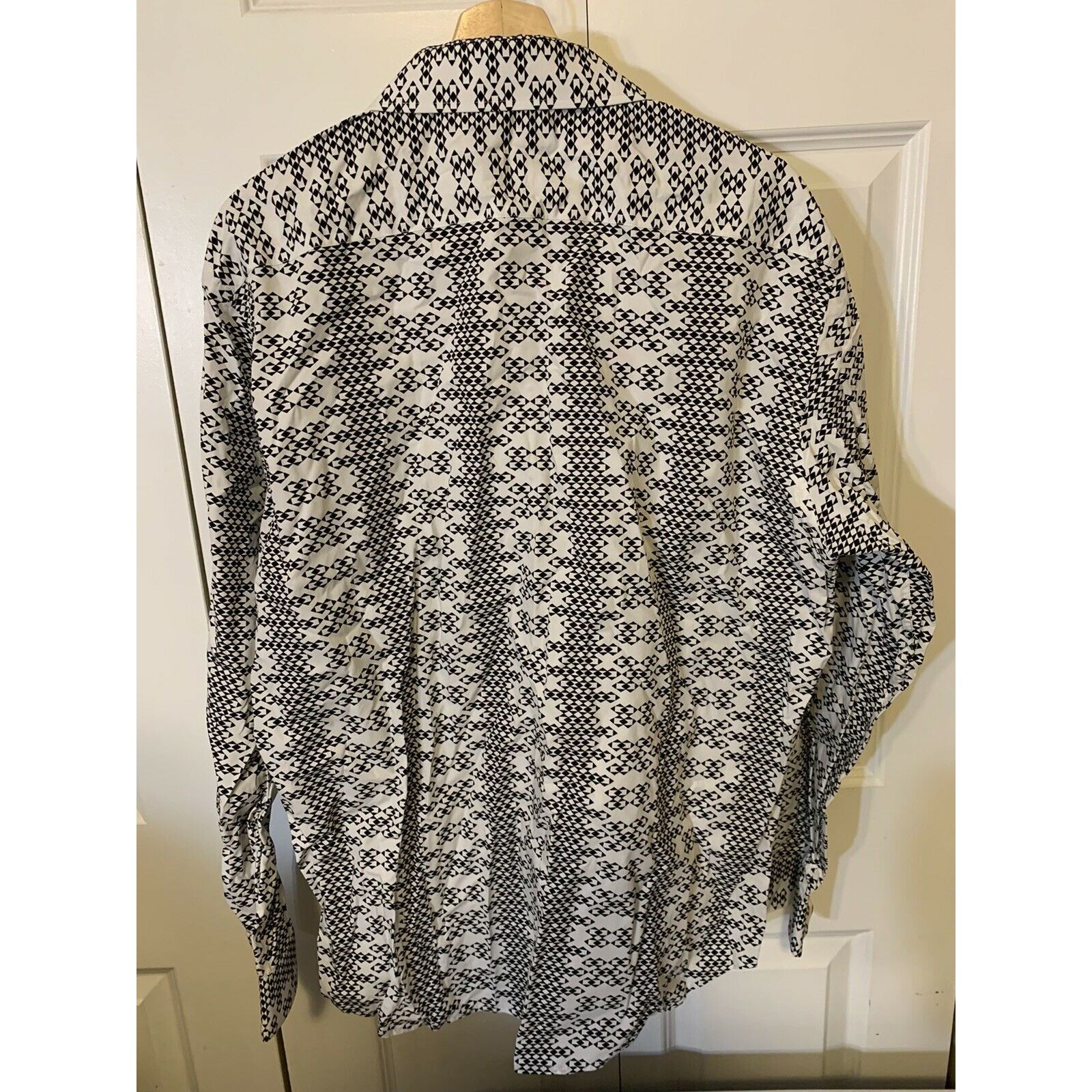 Other Bristol & Bull Men’s Sz XL Black White Geometric Shirt Size US XL / EU 56 / 4 - 9 Thumbnail