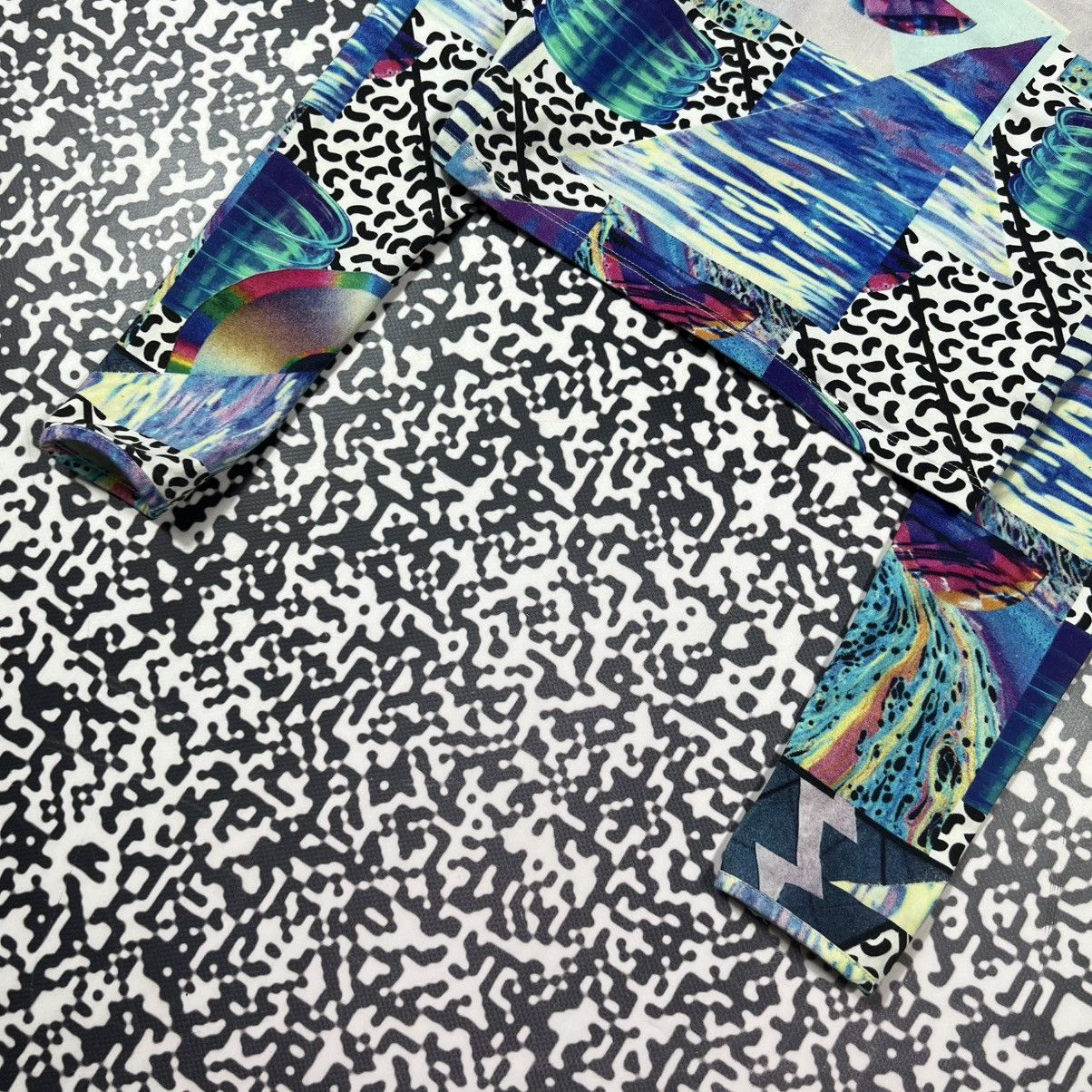 Japanese Brand Vintage Y2K Illustrated People Abstract 3D Print Longsleeve Size S / US 4 / IT 40 - 6 Thumbnail