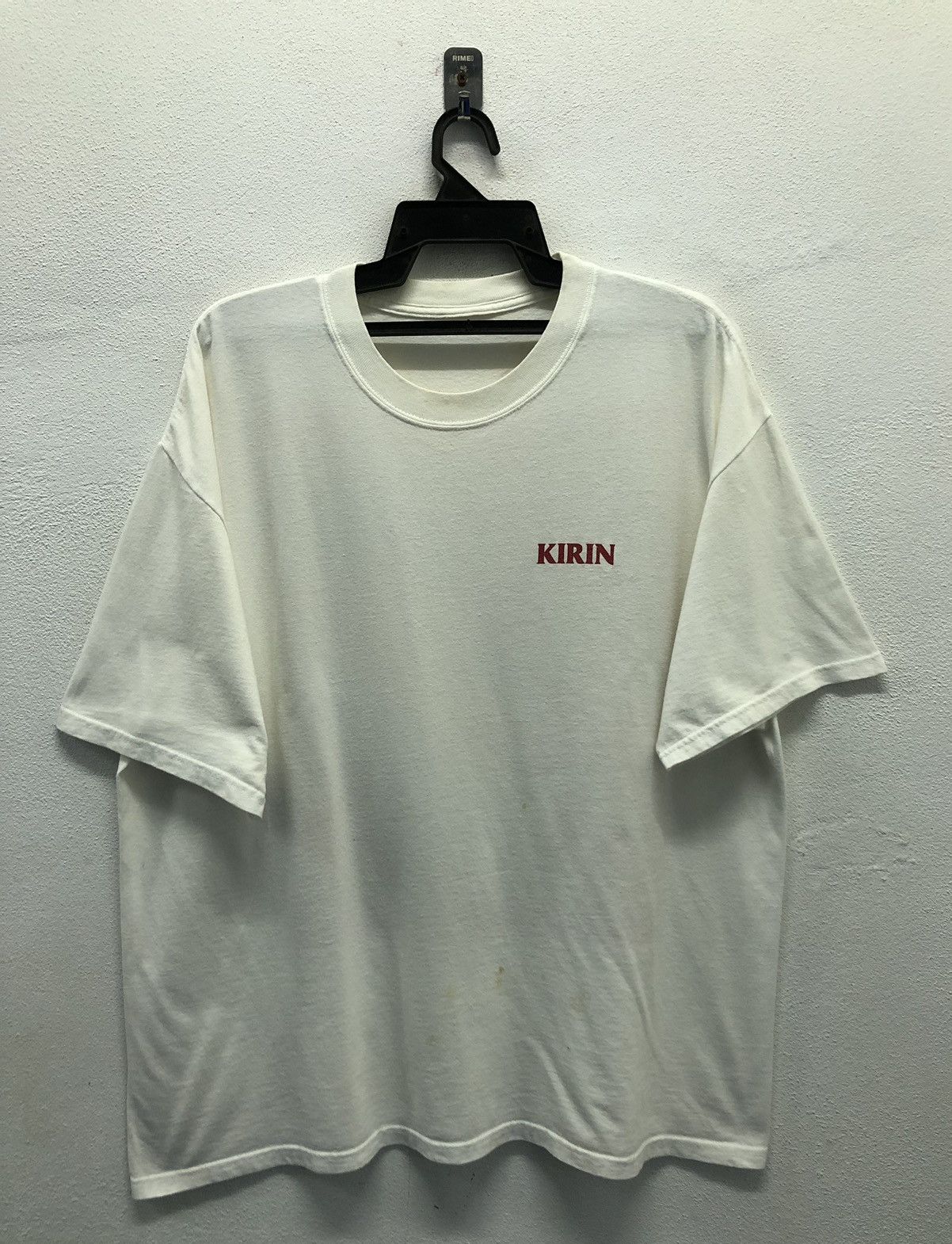 Vintage Vintage Kirin Beer T-Shirt Size US XL / EU 56 / 4 - 2 Thumbnail