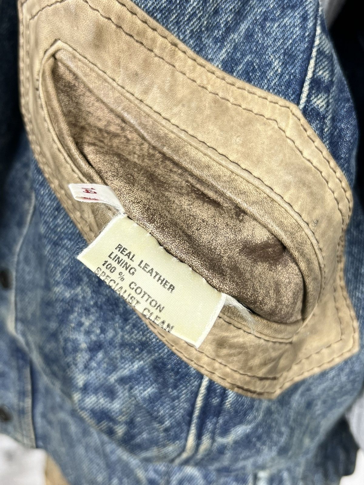 Vintage Vintage Reversible Leather Denim Bomber Jacket Size L - XL Size L / US 10 / IT 46 - 10 Thumbnail