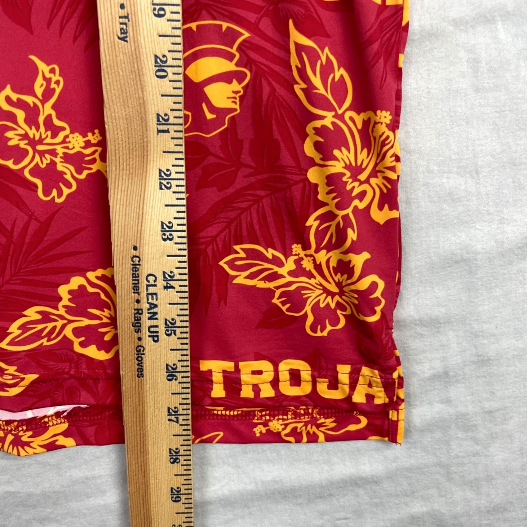 Reyn Spooner Reyn Spooner Polo Shirt Womens XS Sleeveless USC Trojans Red Floral Nylon Spandex Casual Travel Letters Size XS / US 0-2 / IT 36-38 - 6 Thumbnail