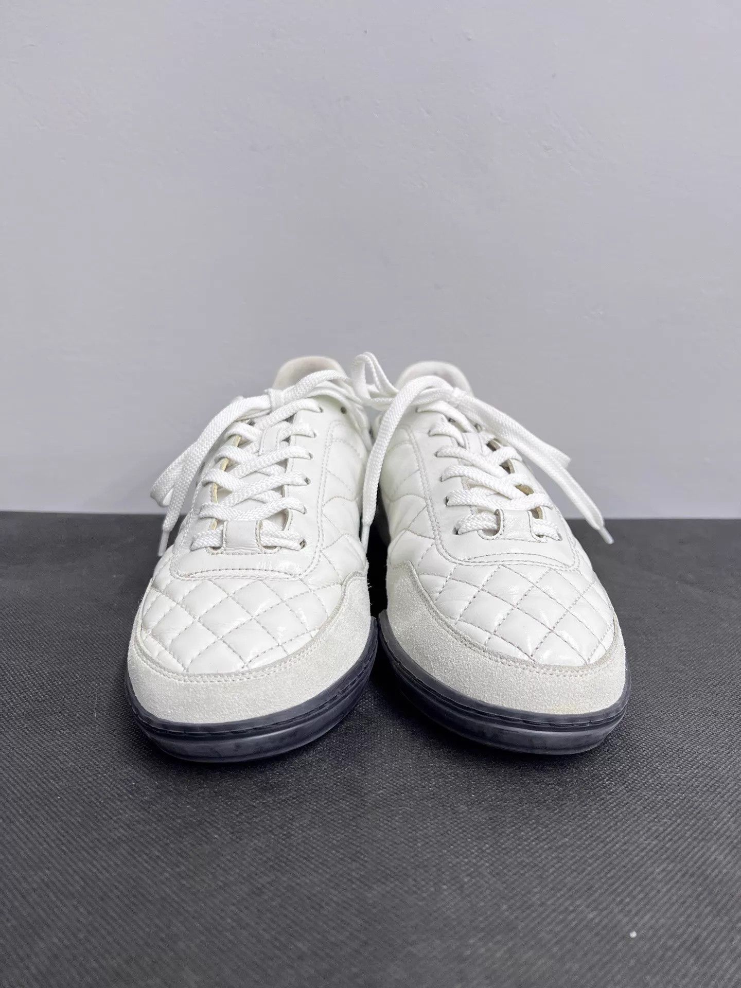 Chanel Chanel 25S White German Trainer Low Top EUR37 Size US 6 / IT 36 - 2 Thumbnail