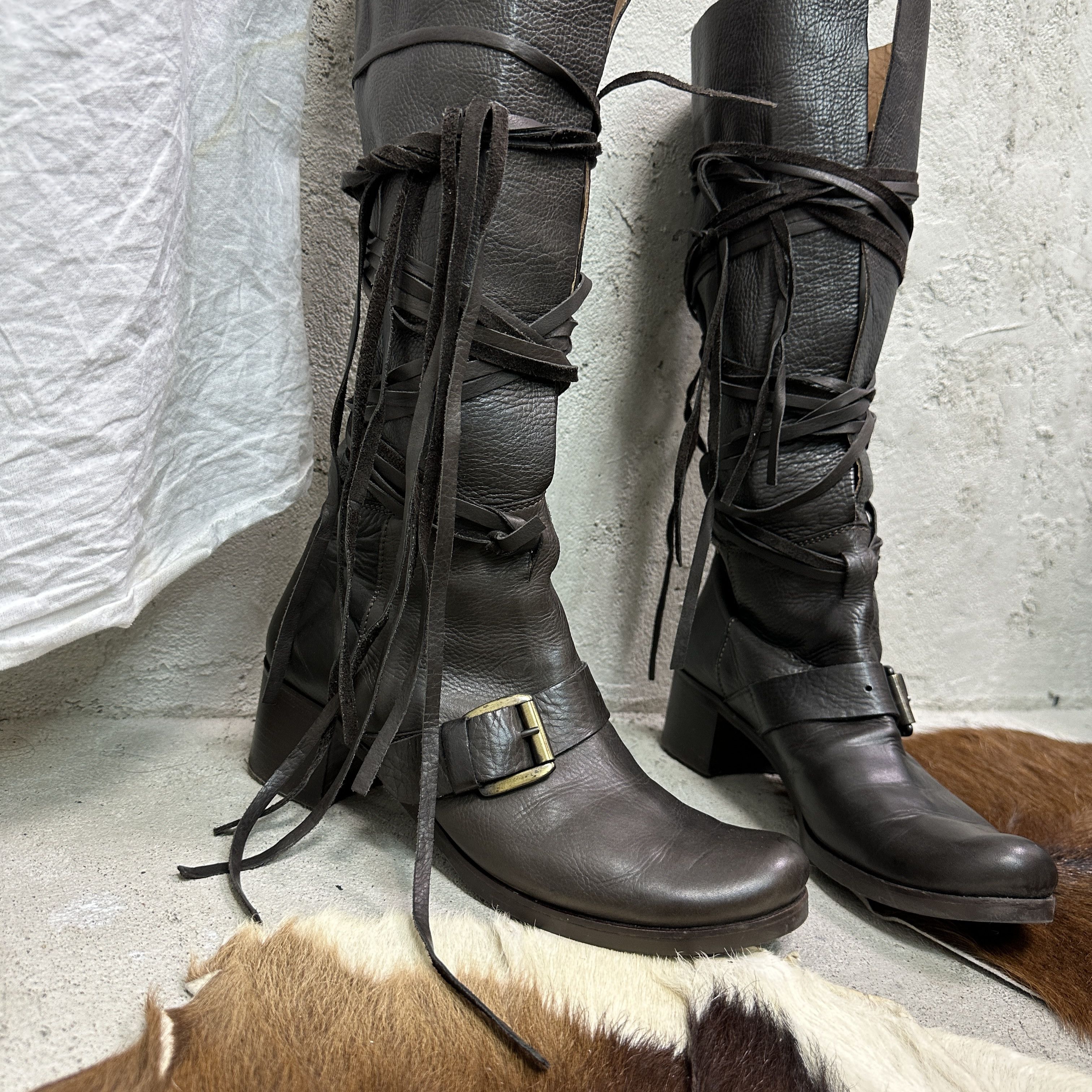 Vintage Vintage Avant Garde Bondage Tassels Harness Boots Y2K Size US 7 / IT 37 - 4 Thumbnail
