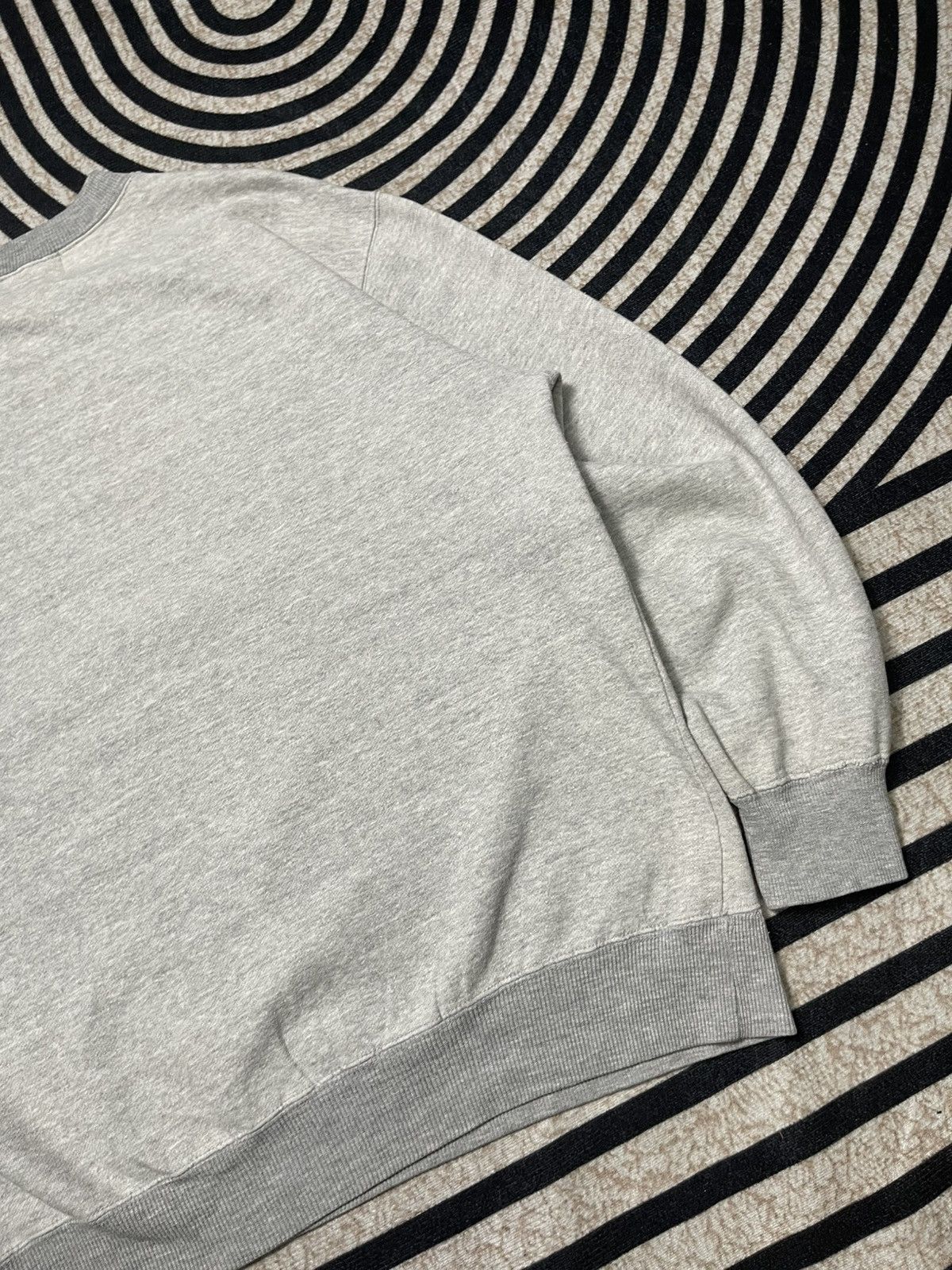 Triple 5 Soul 90s TRIPLE FIVE SOUL BIG LOGO PRINT CREWNECK Size US L / EU 52-54 / 3 - 13 Thumbnail