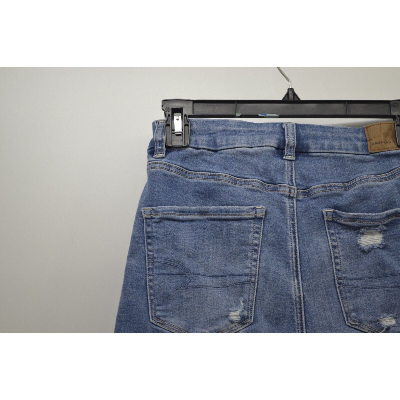 American Eagle Outfitters American Eagle Outtfiters Size 4 Blue Denim Short Cut offs Size 27" / US 4 / IT 40 - 7 Thumbnail
