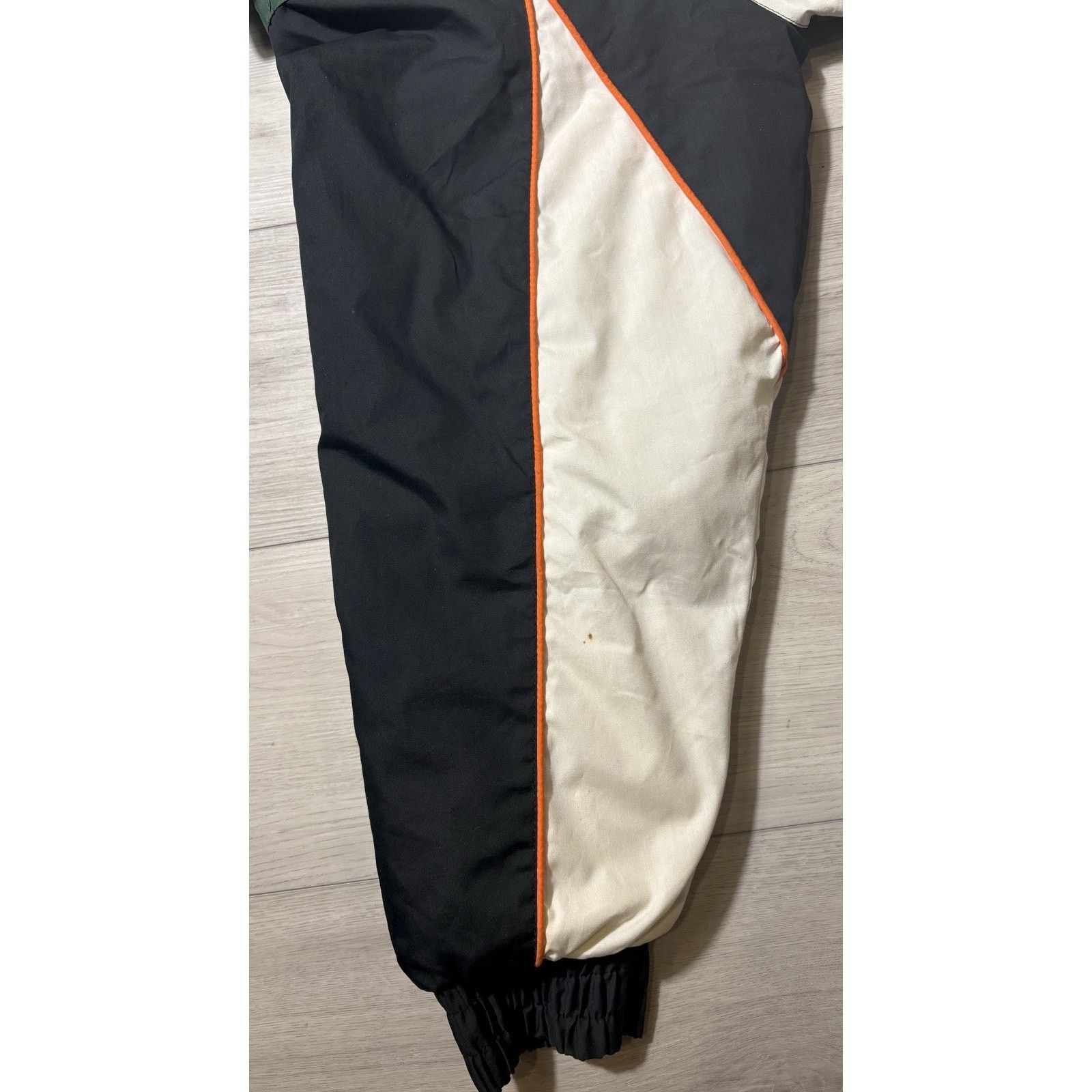NFL Daniel Young X Looney Tunes Miami Hurricanes Puffer L Size US L / EU 52-54 / 3 - 13 Thumbnail