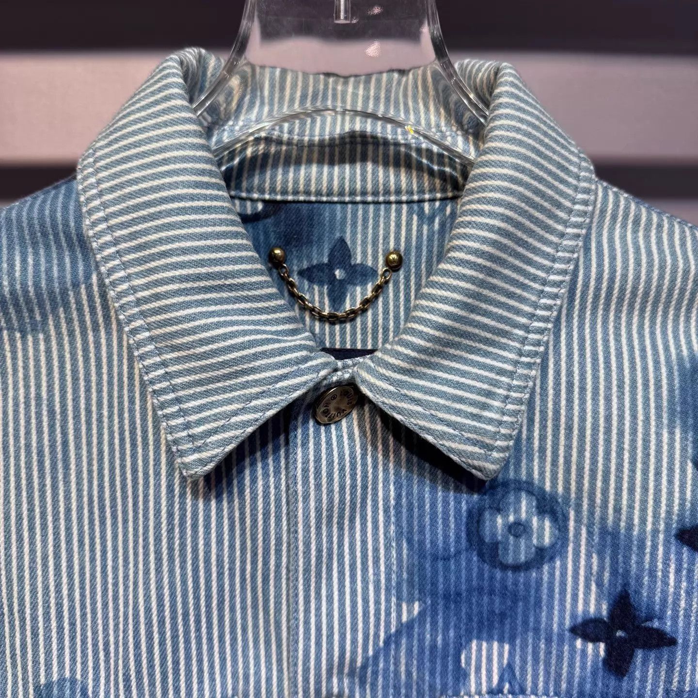Louis Vuitton Louis Vuitton ink wash logo stripe shacket xs new Size US XS / EU 42 / 0 - 3 Thumbnail