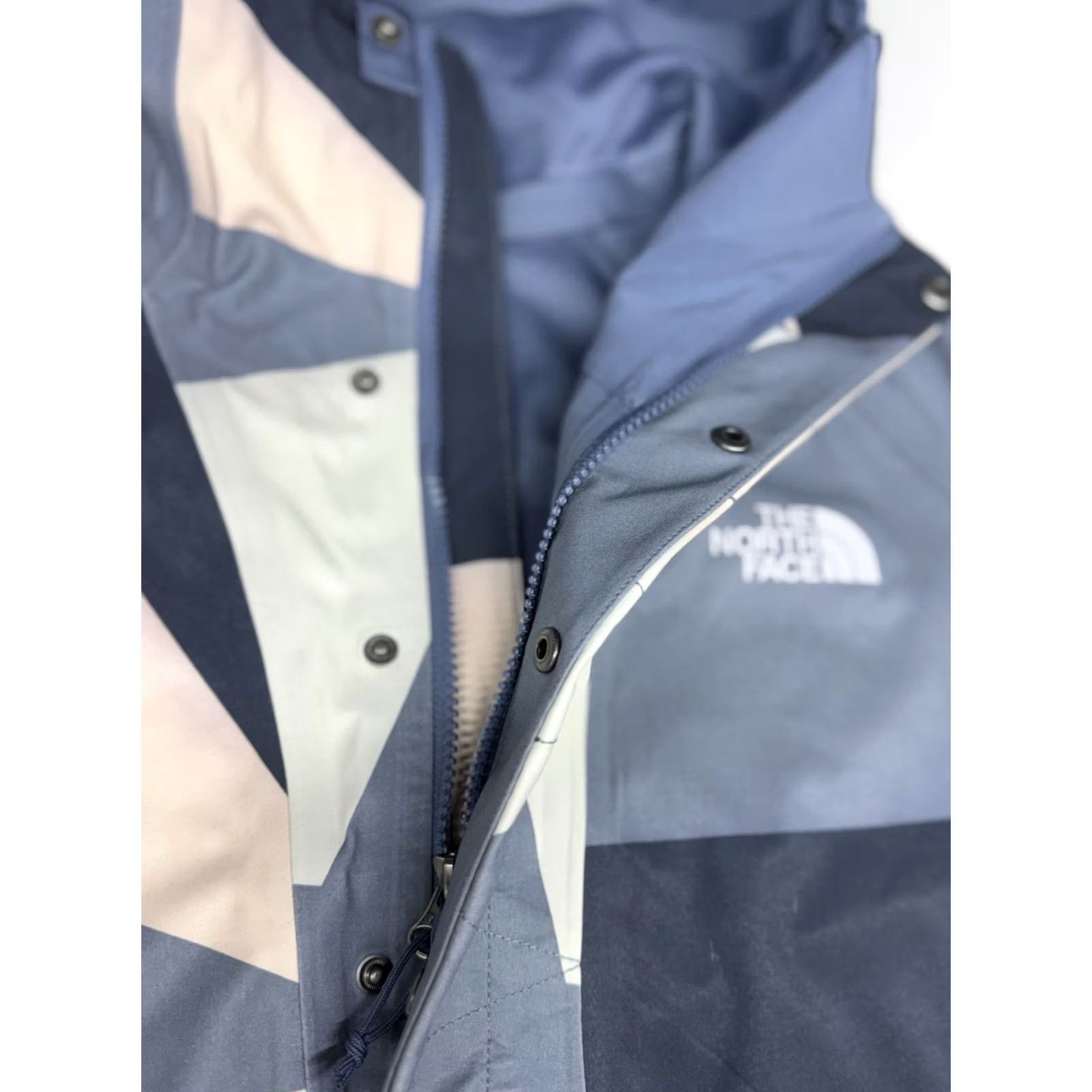 The North Face The North Face Apex Flex GORE-TEX Anorak Jacket Multicolor Geometric Men's M Hooded Waterproof Windproof Front Pocket Size US M / EU 48-50 / 2 - 4 Thumbnail