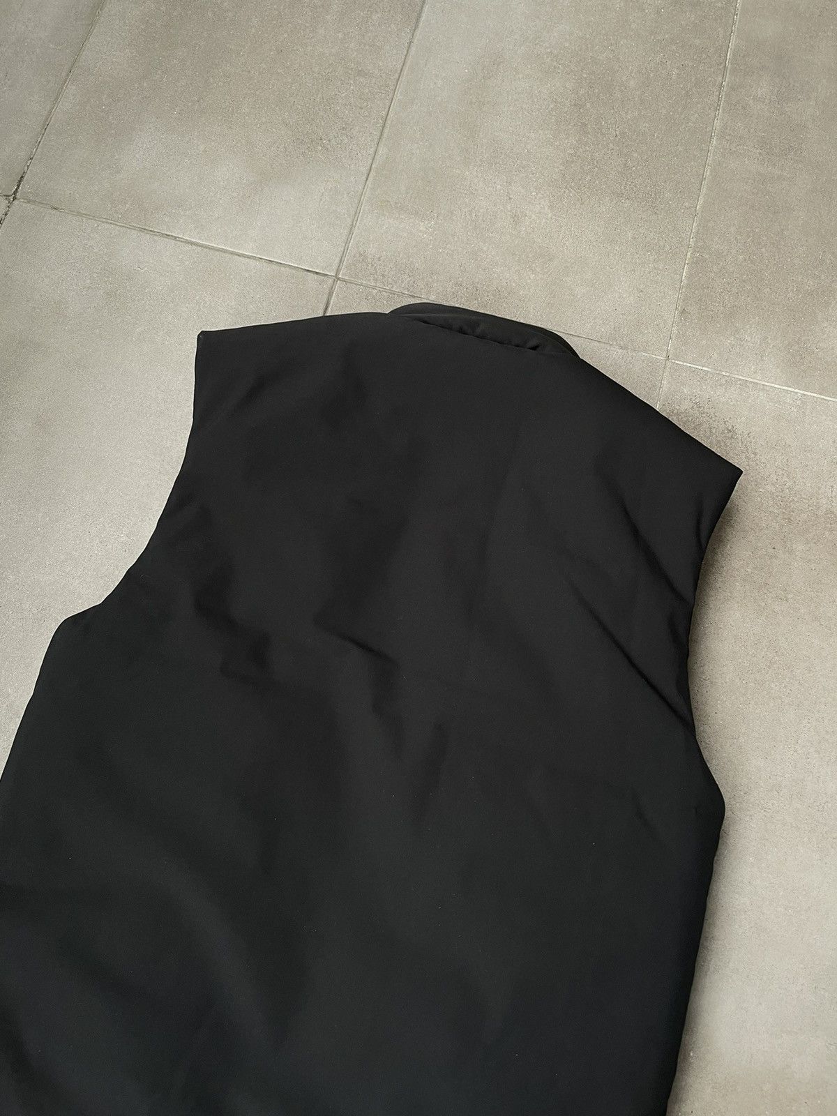Han Kjobenhavn !DS! FW22 Han Kjobenhavn Black Padded Vest Size US XL / EU 56 / 4 - 20 Thumbnail