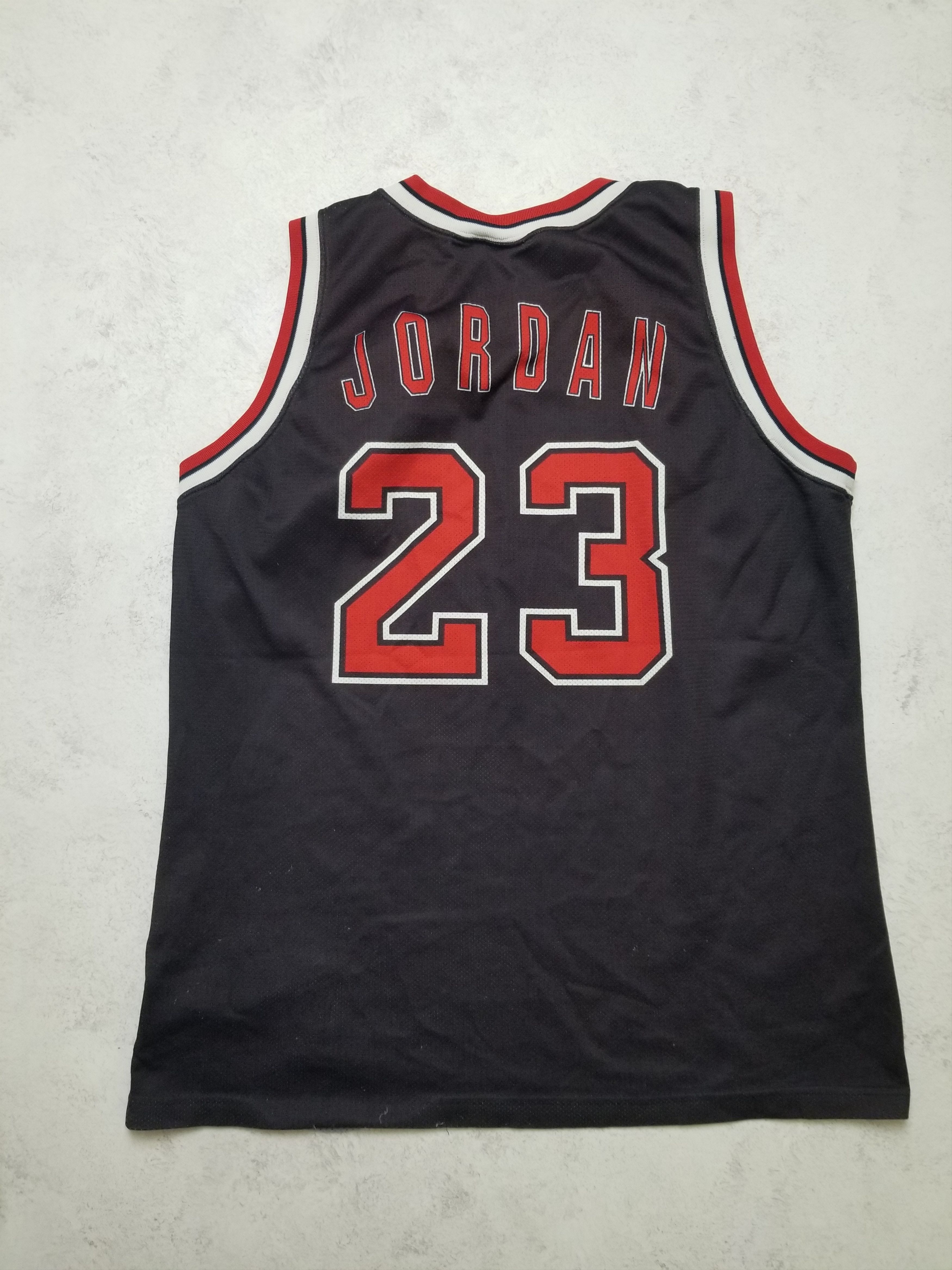 Champion Champion Chicago Bulls Michael Jordan 23 NBA Jersey Size US L / EU 52-54 / 3 - 2 Thumbnail