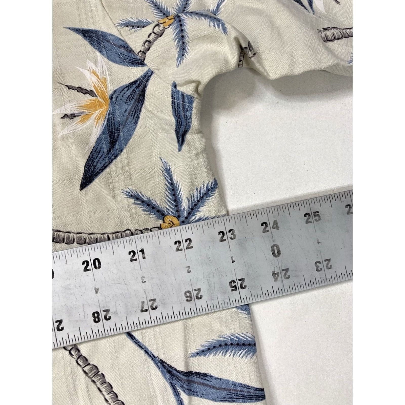 Vintage Tulliano Shirt Men Large Short Sleeve Silk Floral Palm Trees Print Button-Up Hawaii Style Size US L / EU 52-54 / 3 - 6 Thumbnail