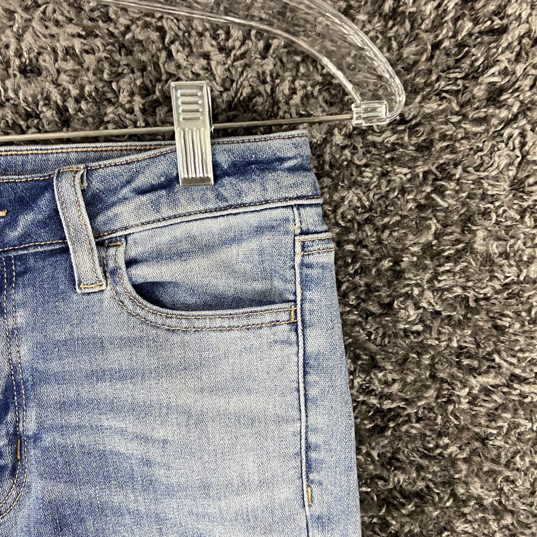 American Eagle Outfitters American Eagle Jeans Women’s Hi-Rise Super Stretch Begging Crop Distress Blue 4 Size 27" / US 4 / IT 40 - 6 Thumbnail