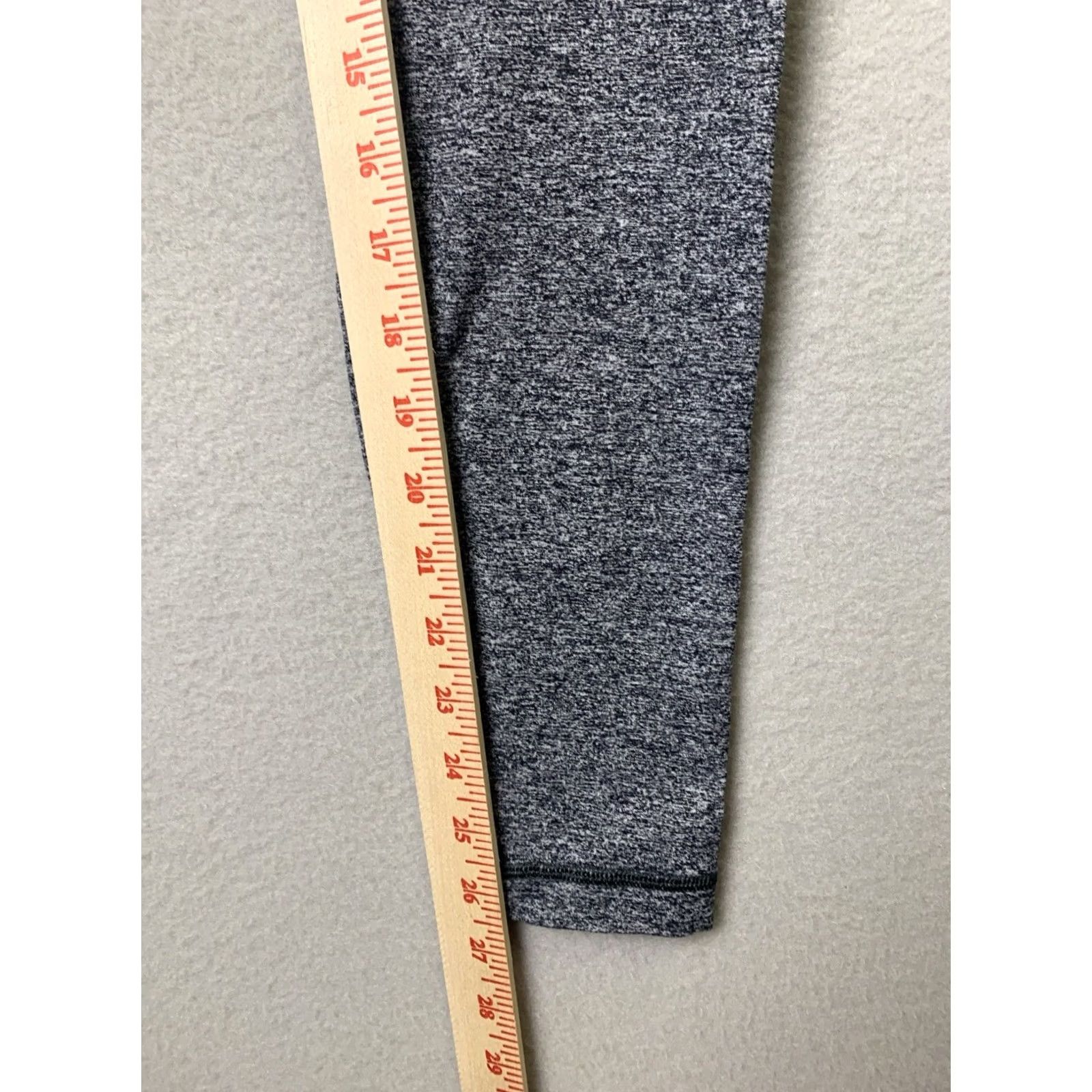 Lululemon Lululemon Wunder Under Leggings 8 Gray Heather High-Rise Athletic Slim Skinny Women Regular Size 30" / US 8 / IT 44 - 4 Thumbnail