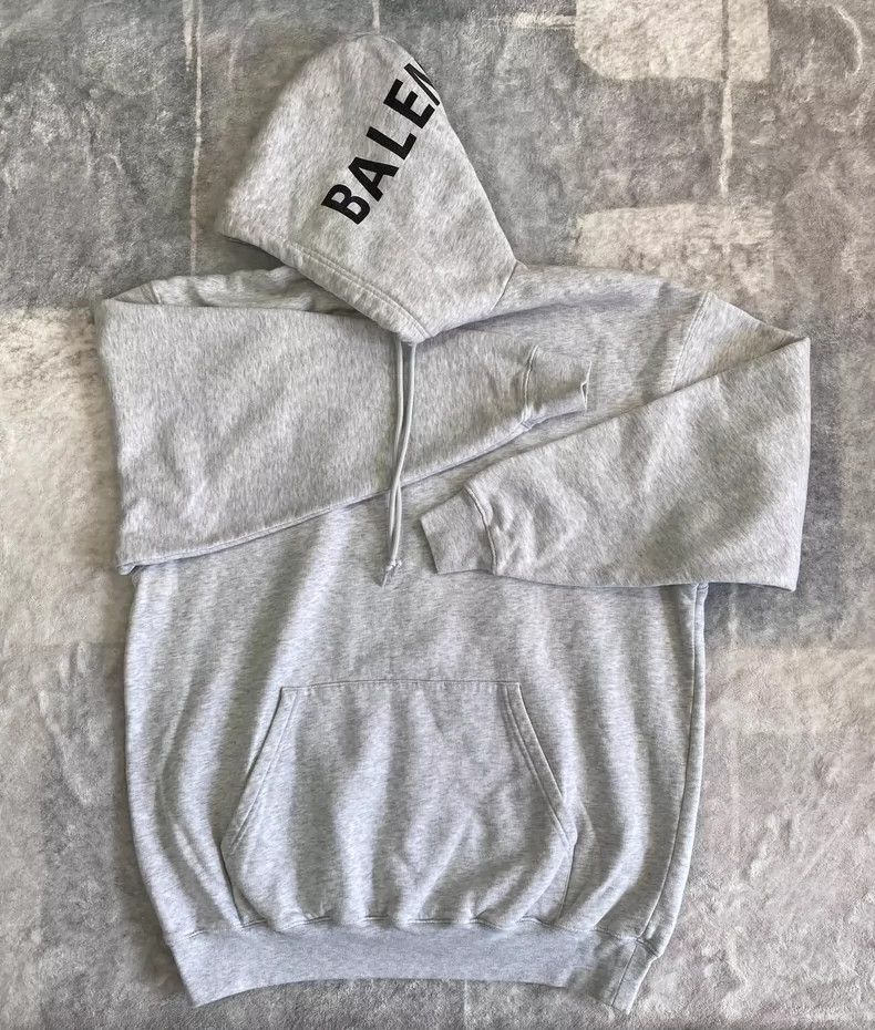 Balenciaga Balenciaga Medium Cut Hoodie 2501-Nextarrow Size US XS / EU 42 / 0 - 2 Thumbnail