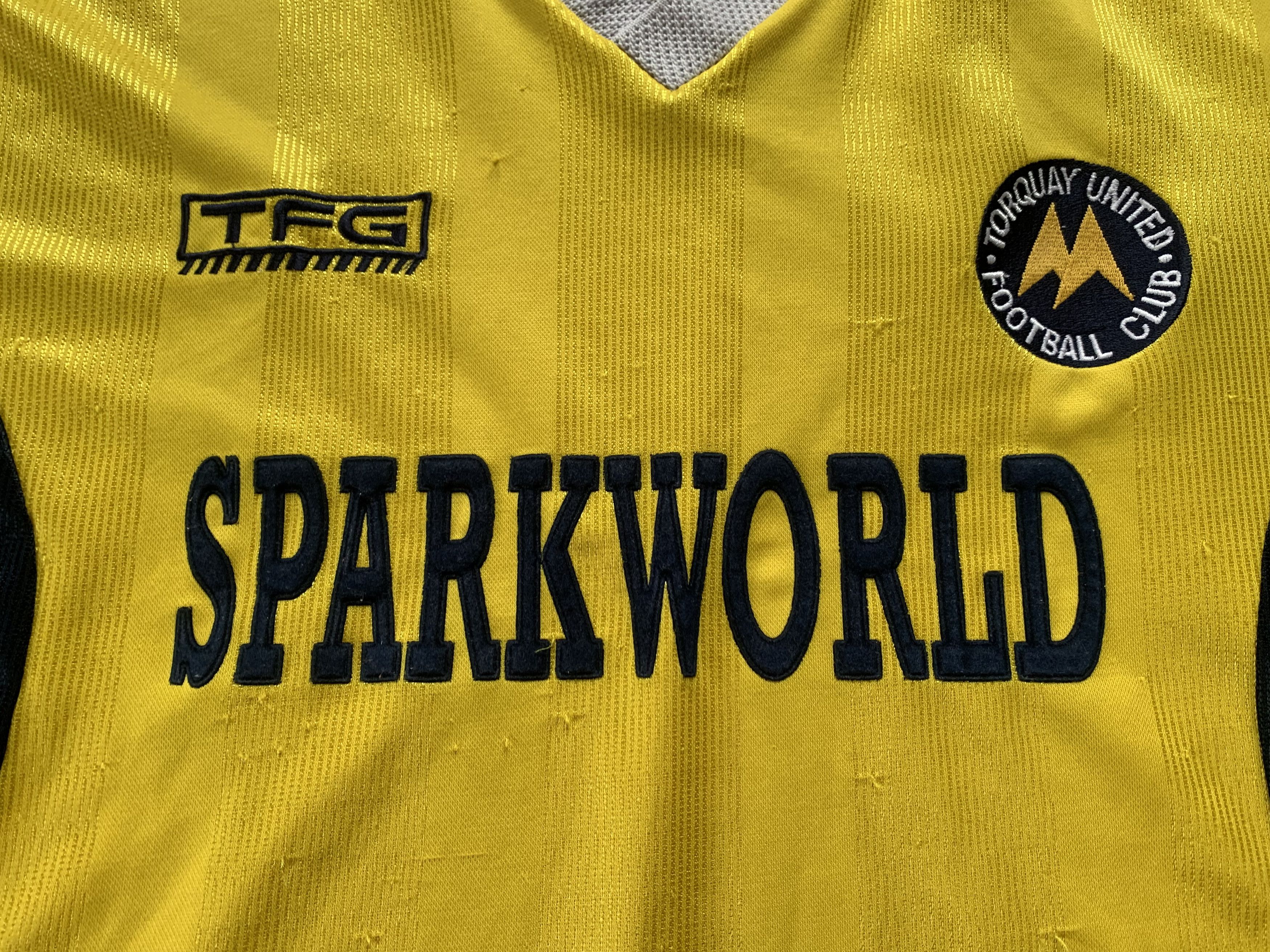Sports Specialties TFG Sports Torquay United FC Sparkworld Soccer Jersey 01-03 Size US M / EU 48-50 / 2 - 5 Thumbnail