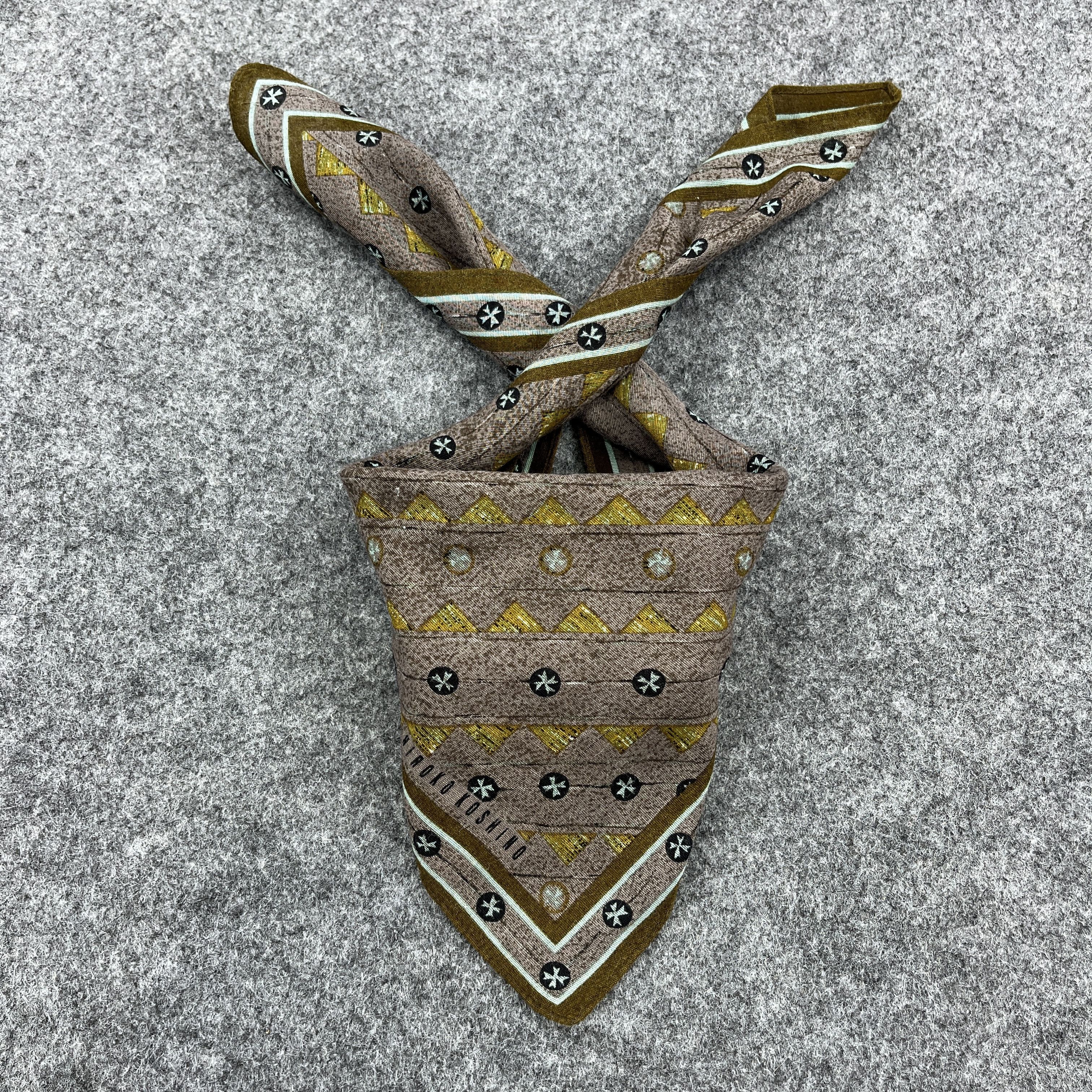 Hiroko Koshino Homme Hiroko Koshino Handkerchief / Bandana / Neckerchief B637 Size ONE SIZE - 1 Thumbnail