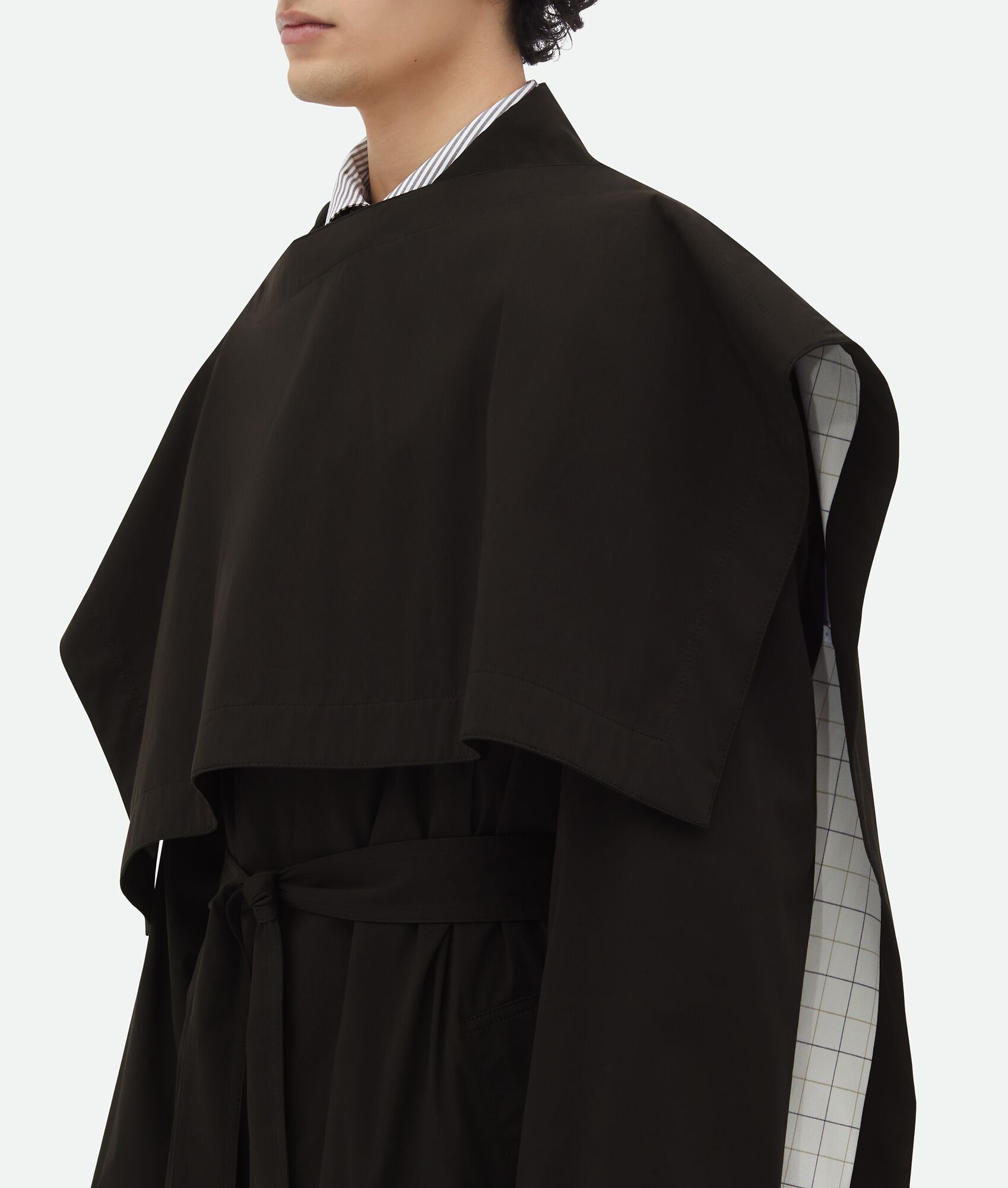 Bottega Veneta o1w1db10825 Textured Criss-Cross Viscose Silk Jacket Black Size US S / EU 44-46 / 1 - 5 Thumbnail