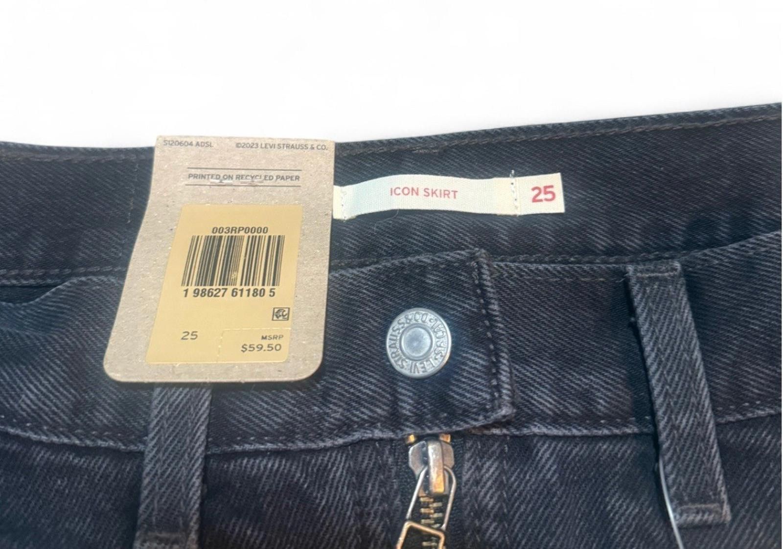 Levi's Levi's Moto Icon Skirt Zipper Front Denim Mini sz 25 NWT Size 30" / US 8 / IT 44 - 3 Thumbnail