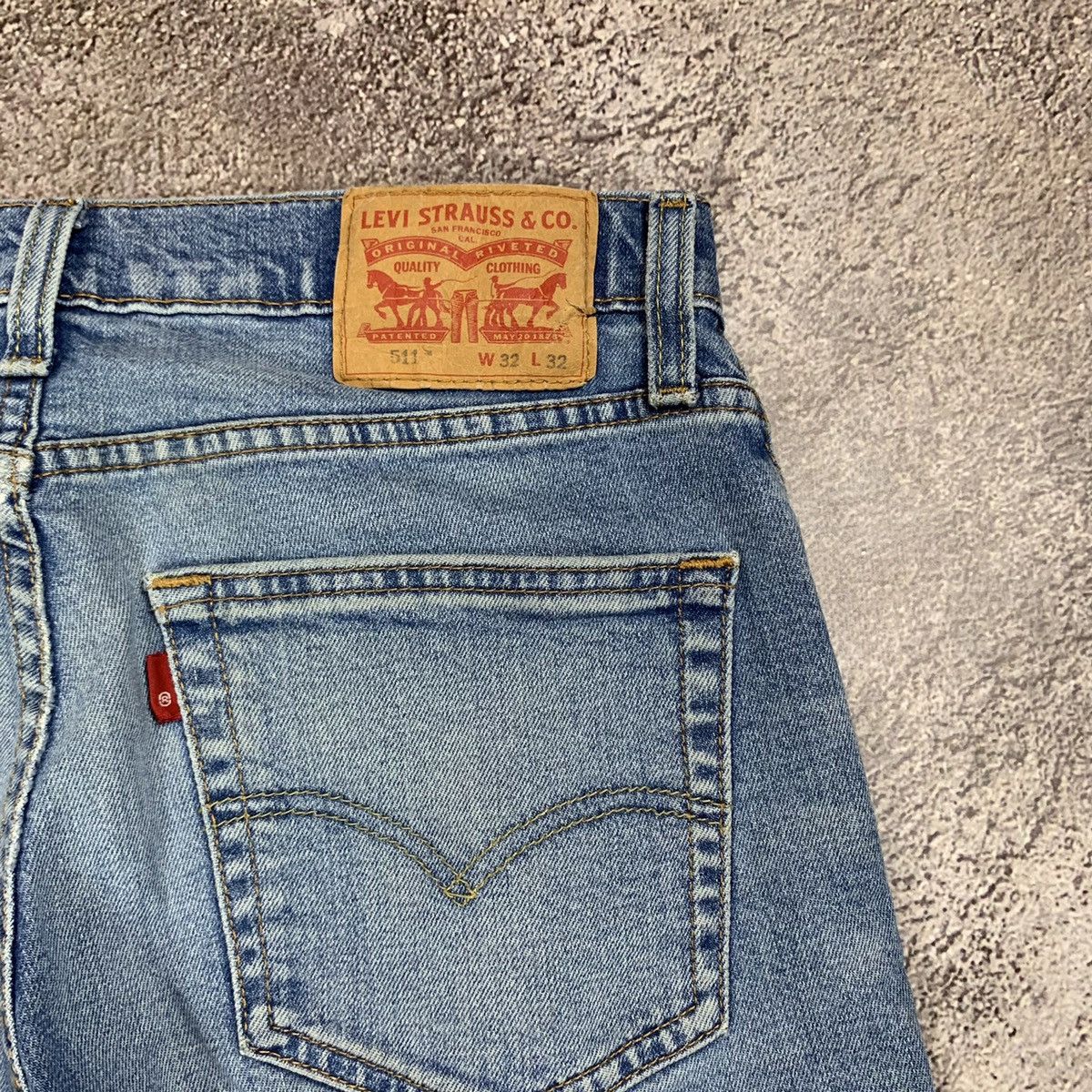Vintage Vintage 90s Levis Faded Distressed Jeans Grunge Skate 32 Size US 32 / EU 48 - 6 Thumbnail