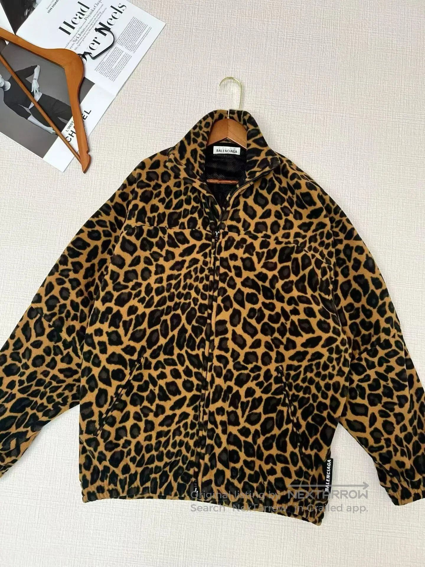 Balenciaga Balenciaga Leopard Print Fleece Jacket Size 36. Size XS / US 0-2 / IT 36-38 - 4 Thumbnail