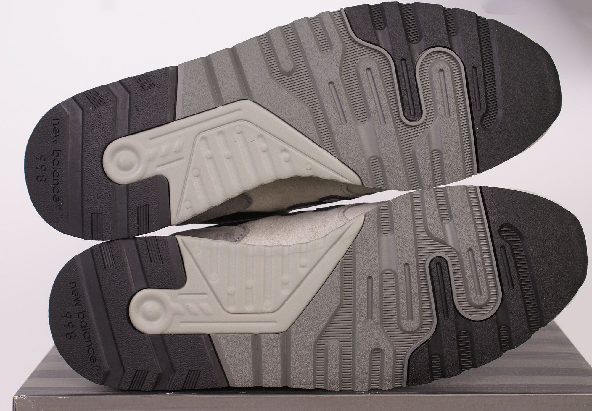 New Balance × Wtaps 2024 WTAPS x New Balance 998 VISUAL UPARMORED Grey U998WT Size US 10.5 / EU 43-44 - 9 Thumbnail