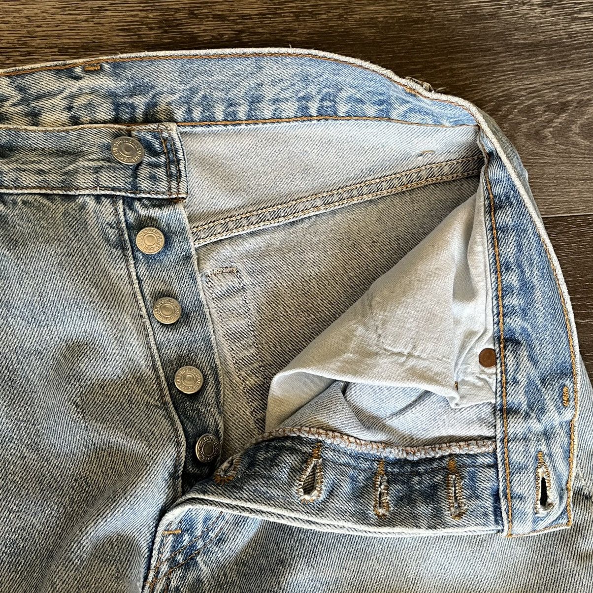 Levi's Vintage 1990s Levis 501 Reworked Buttonfly Denim Jeans 30x30 Size US 30 / EU 46 - 10 Thumbnail