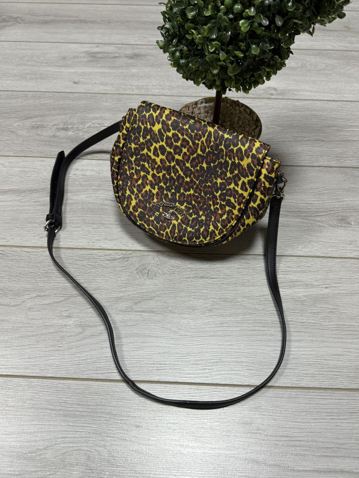 Vivienne Westwood Vivienne Westwood leopard 🐆 leather crossbody bag Size ONE SIZE - 1 Thumbnail
