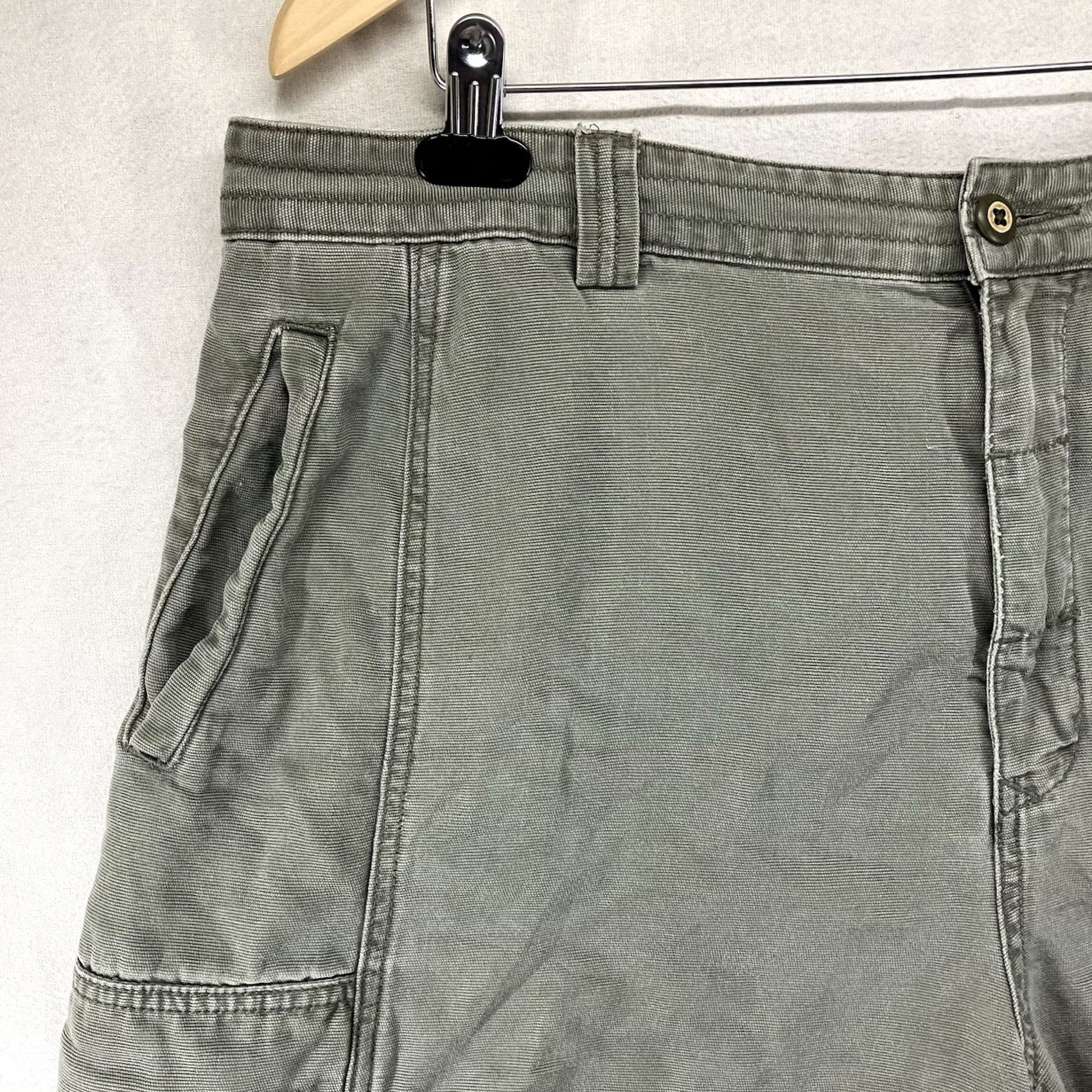 Tommy Bahama Tommy Bahama Relax Mens 40 Olive Green Cargo Shorts Tencel Cotton Blend Size US 40 / EU 56 - 6 Thumbnail