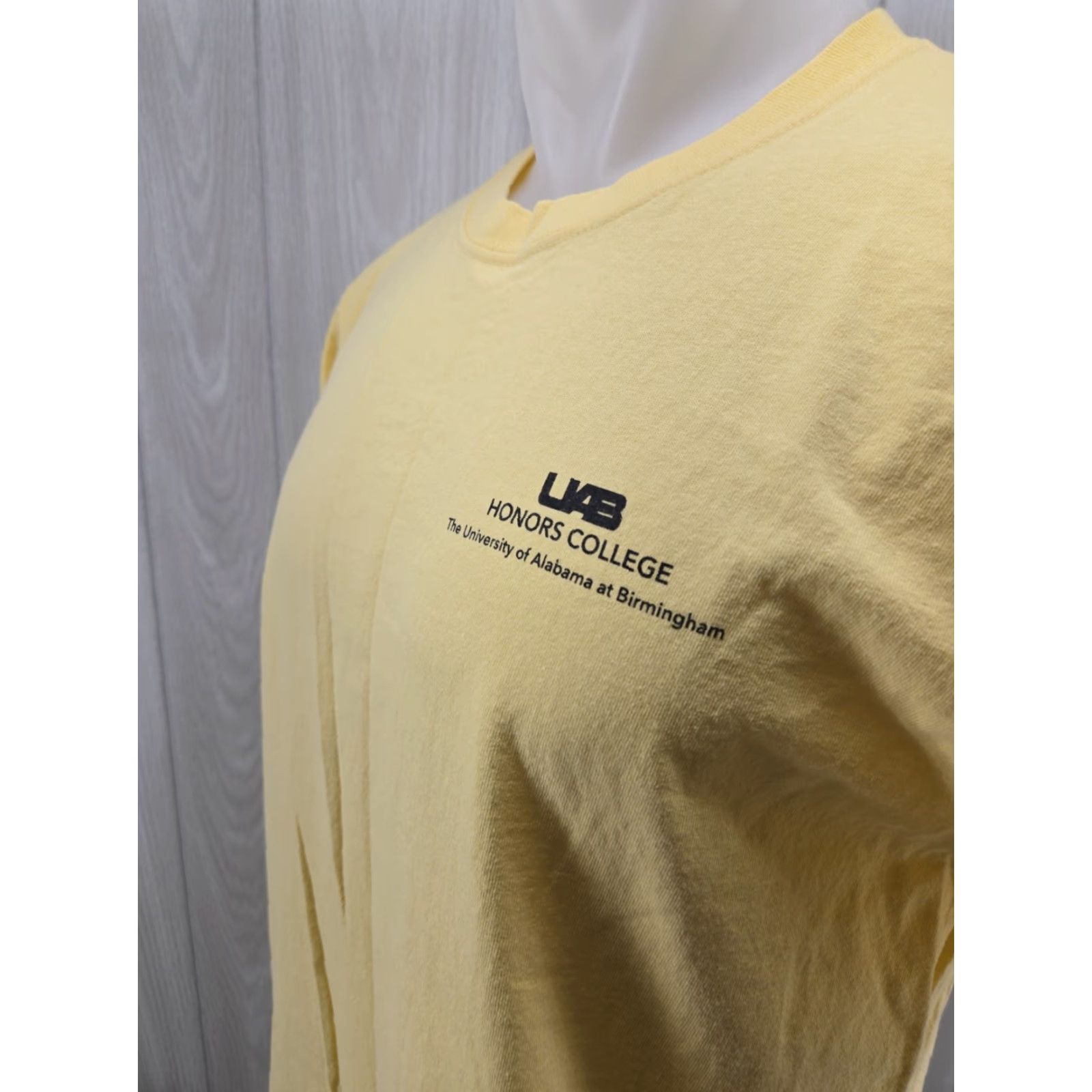 Port & Company UAB Blazers Honors College 2023 T Shirt Men Large Yellow Shirt Size US L / EU 52-54 / 3 - 6 Thumbnail