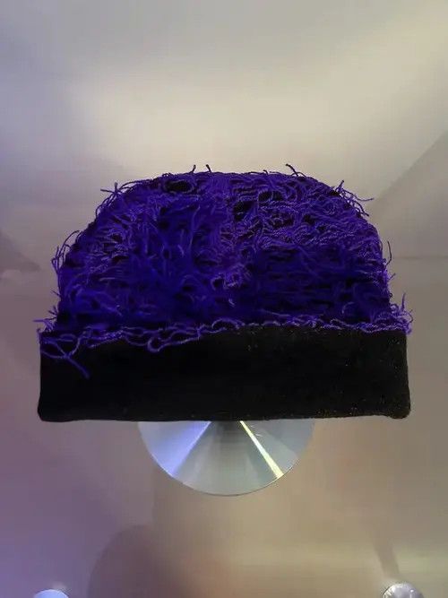 FUSAI Distressed Knitted Beanie (purple) Size ONE SIZE - 1 Thumbnail