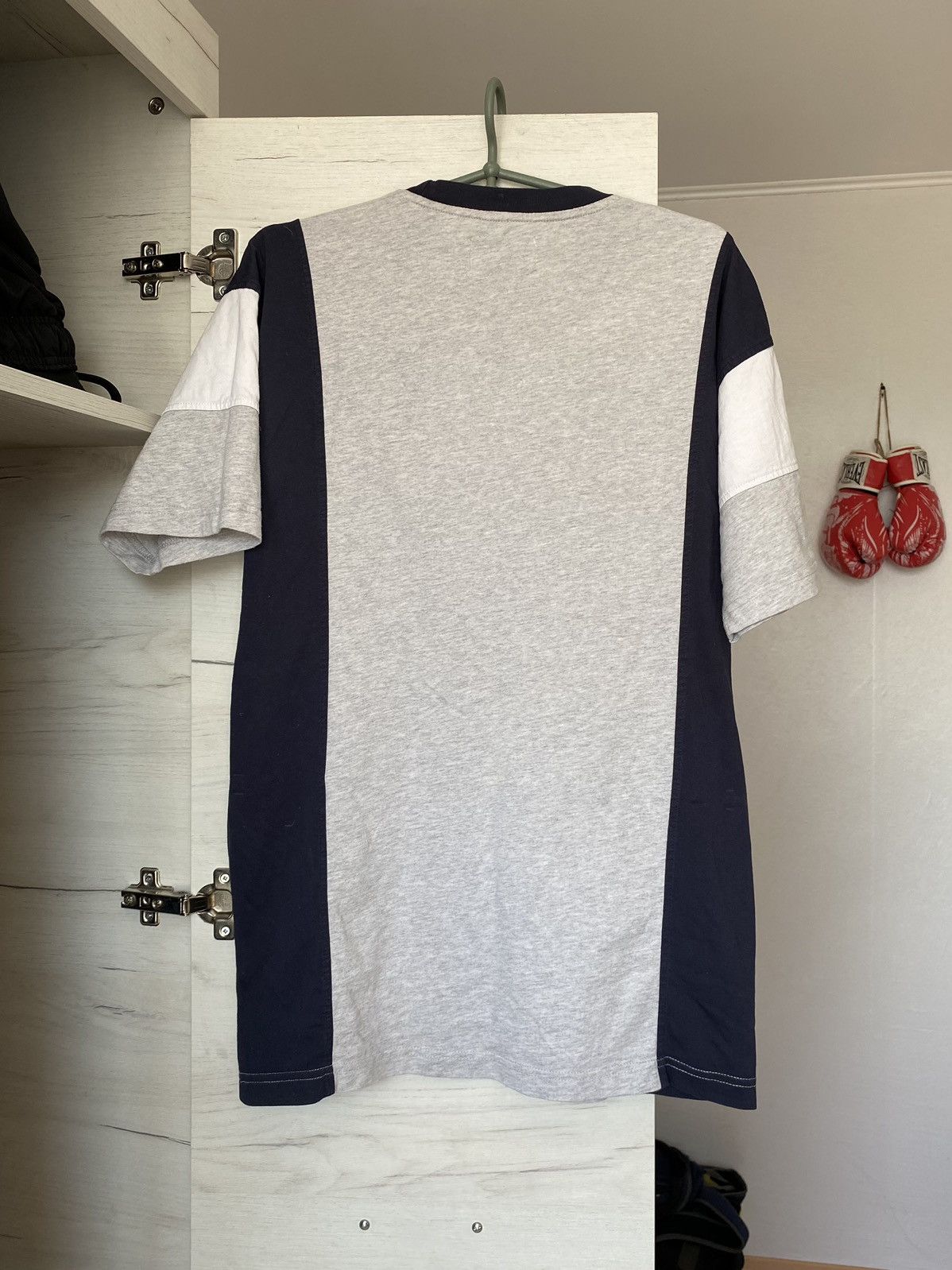 Palace PALACE DUO PANEL T-SHIRT - Sz LGrey White Skateboard Street Size US L / EU 52-54 / 3 - 4 Thumbnail