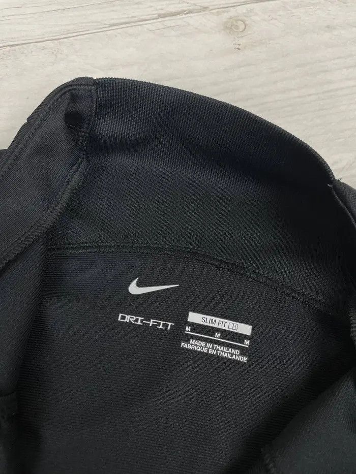 Nike Nike Liverpool Strike 2022 2023 Soccer Track Jacket Football Size US M / EU 48-50 / 2 - 6 Thumbnail