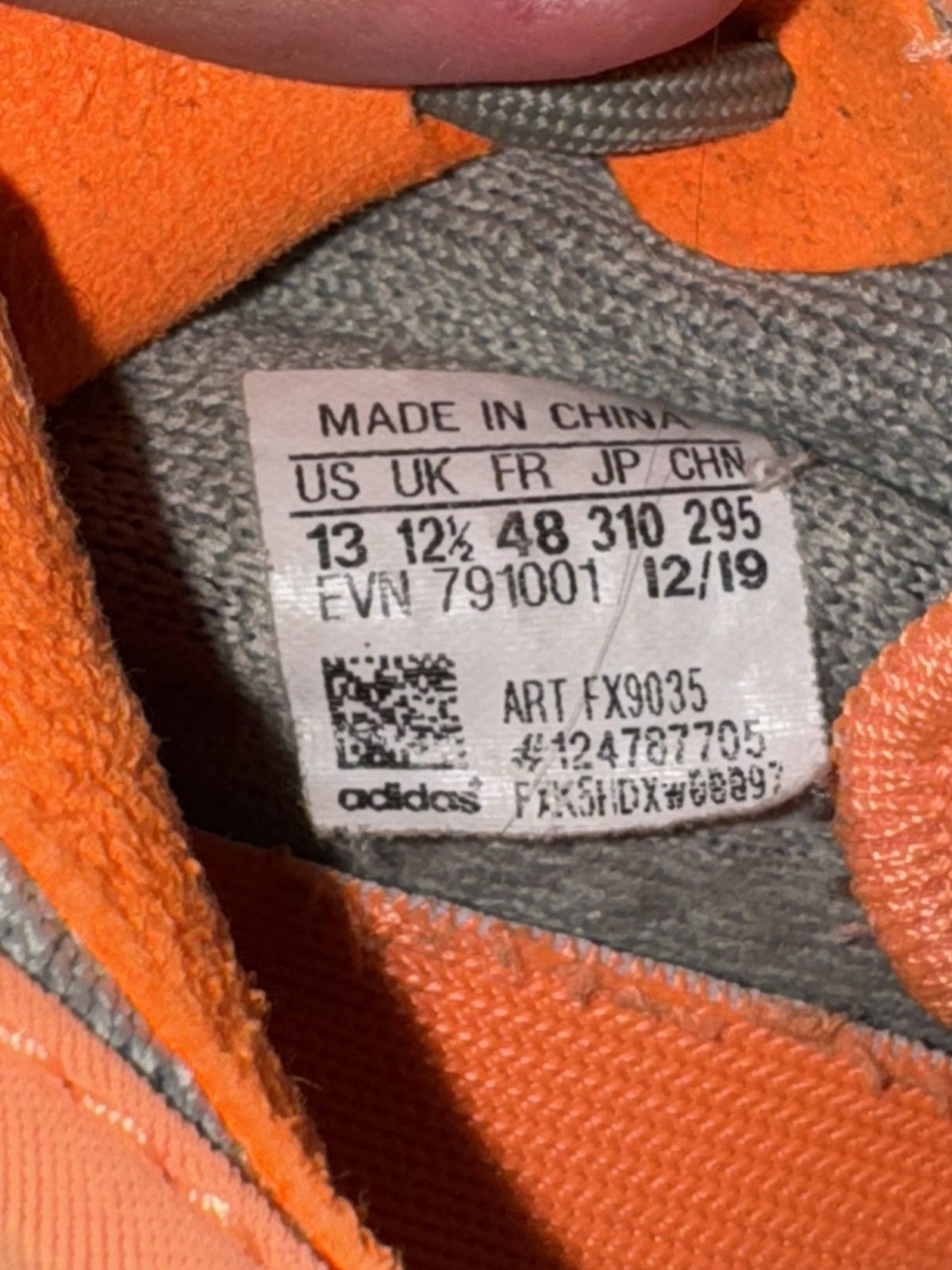 Adidas Adidas Yeezy 350 Size US 13 / EU 46 - 4 Thumbnail