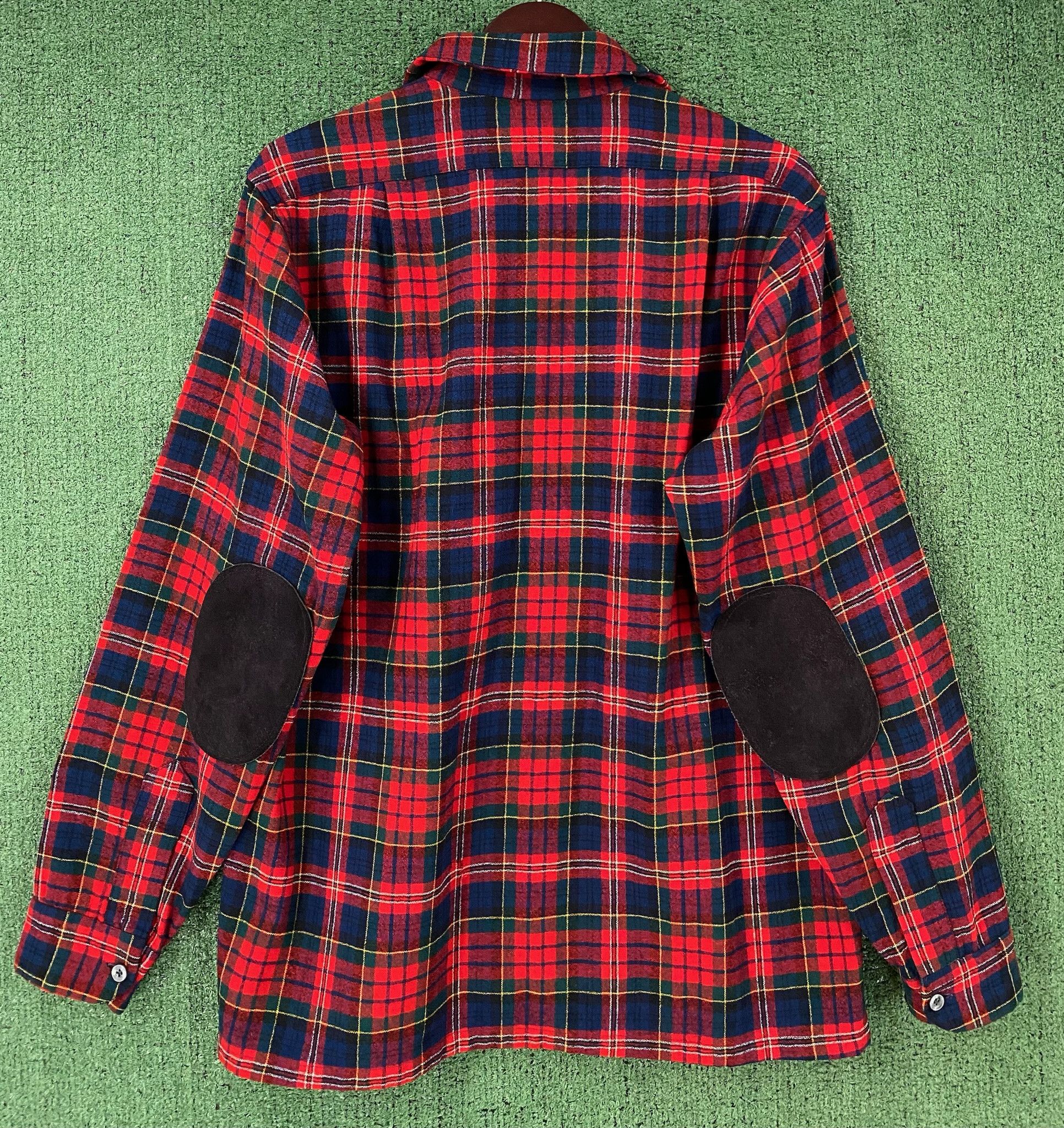 Vintage 70’s Plaid Flannel Shirt W/ Leather Elbow Patches Large Size US L / EU 52-54 / 3 - 6 Thumbnail