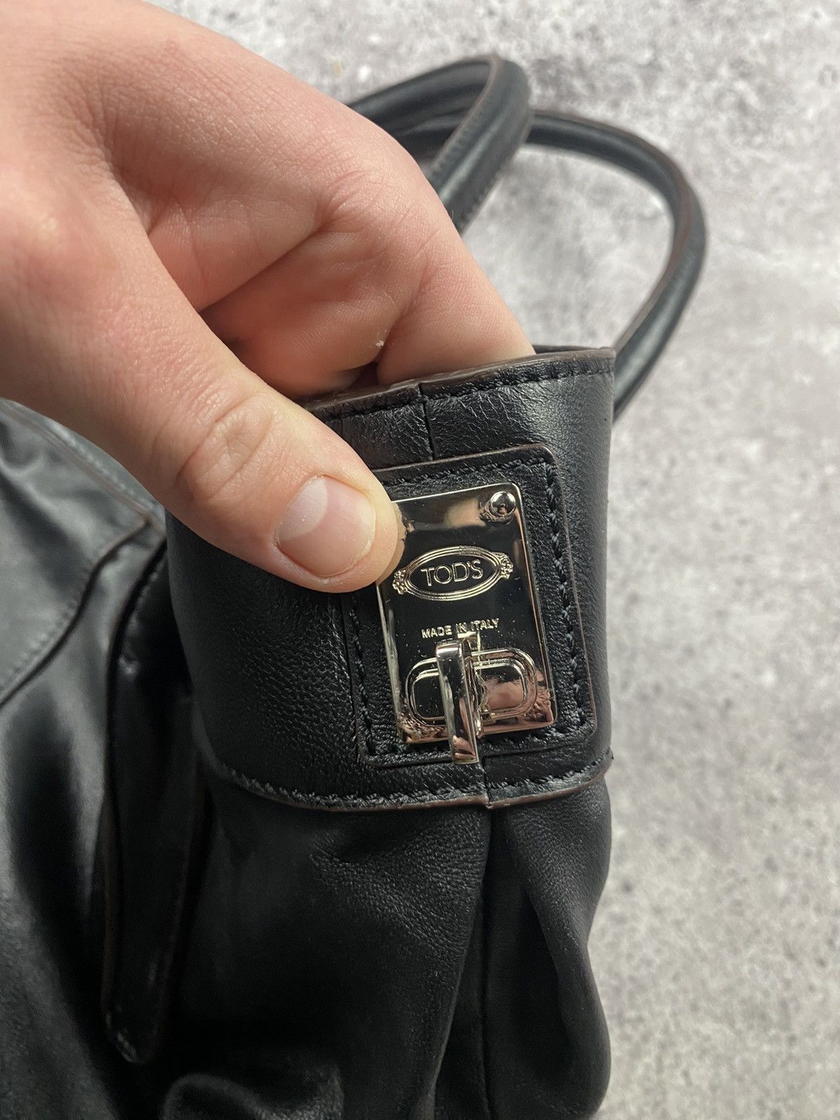Designer × Tod's × Vintage Vintage 90s Tod’s leather shoulder/hand bag with fringes Size ONE SIZE - 5 Thumbnail