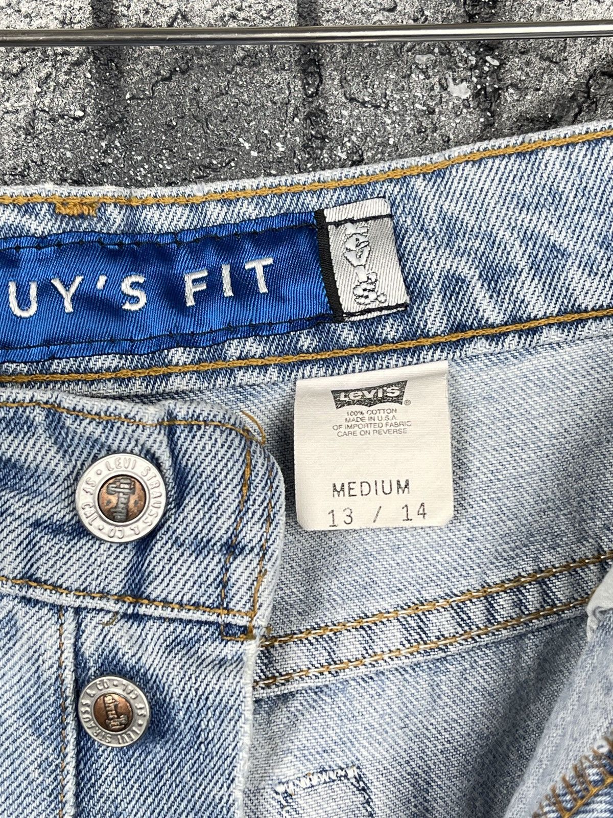 Levi's Levi’s Silver Tab Guy’s Fit Distressed Jeans Women’s Size M Size 34" / US 12 / IT 48 - 15 Thumbnail