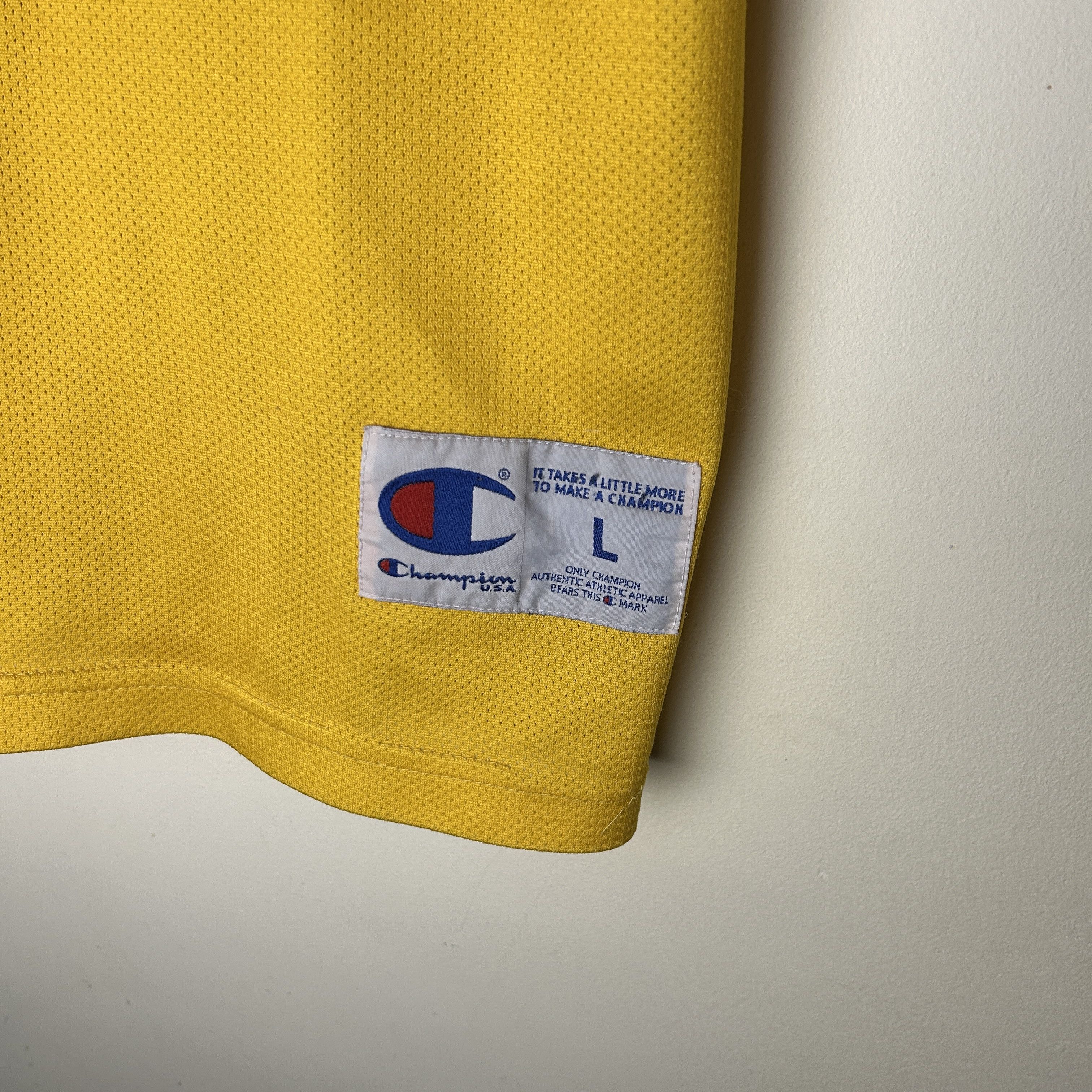 Champion Vintage LA Lakers Champion Kobe Bryant Jersey Size US L / EU 52-54 / 3 - 4 Thumbnail