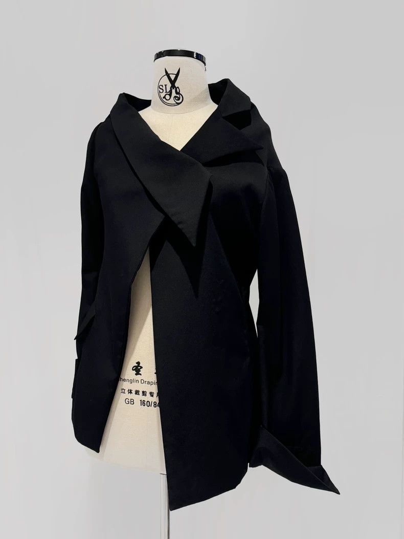Yohji Yamamoto Yohji Yamamoto 05ss slanting shoulder design asymmetric jac Size US M / EU 48-50 / 2 - 6 Thumbnail