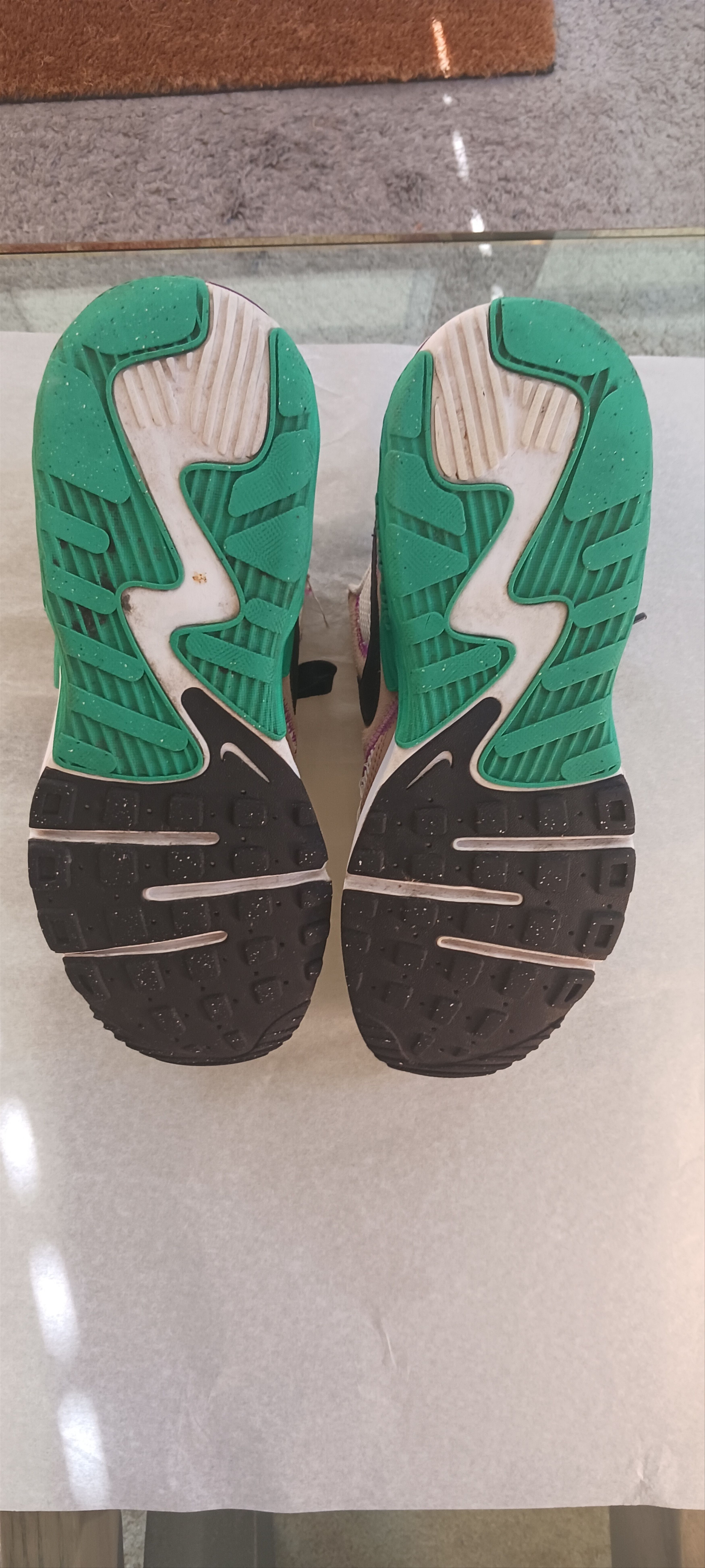 Nike Nike AIR MAX Excee 'Sail Hemp Stadium Green Size US 8 / EU 41 - 8 Thumbnail