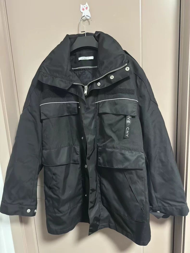 Givenchy Givenchy Size 46Detachable Two-Way Wearable Jacket 2505-Nex Size US XL / EU 56 / 4 - 1 Thumbnail