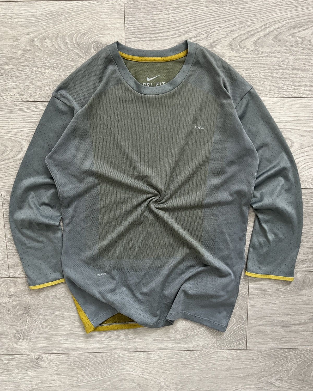 Gyakusou Nike Gyakusou SS2014 Sweat Map Technical Top Size US S / EU 44-46 / 1 - 4 Thumbnail