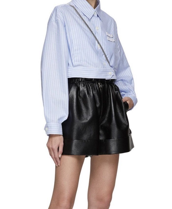 Miu Miu 🔥 Miu Miu paperbag waist leather shorts Size US 26 / EU 42 - 2 Thumbnail