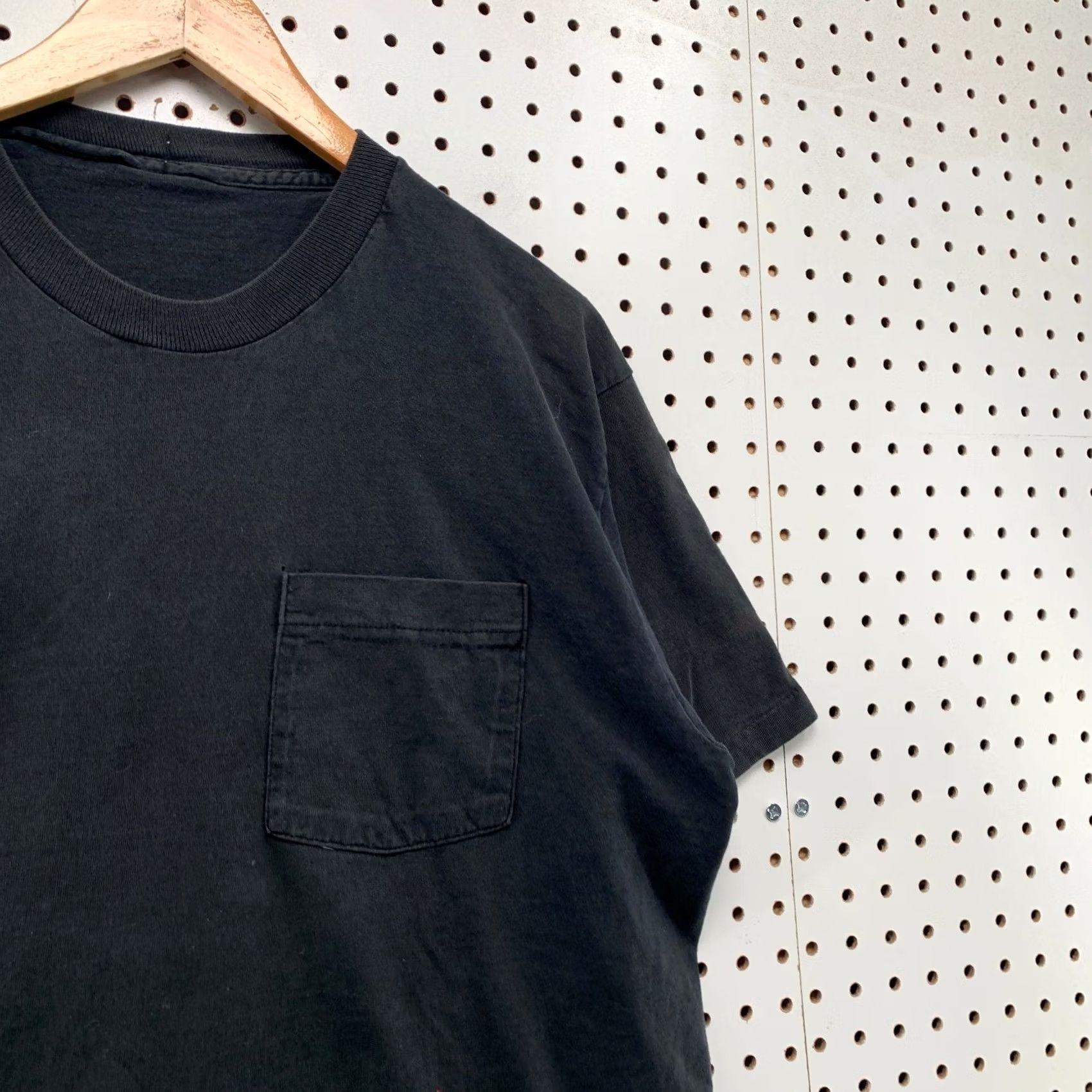 Vintage VINTAGE Black Pocket Shirt Mens XL Distressed Paint Stains Single Stitch Shirt Size US XL / EU 56 / 4 - 6 Thumbnail