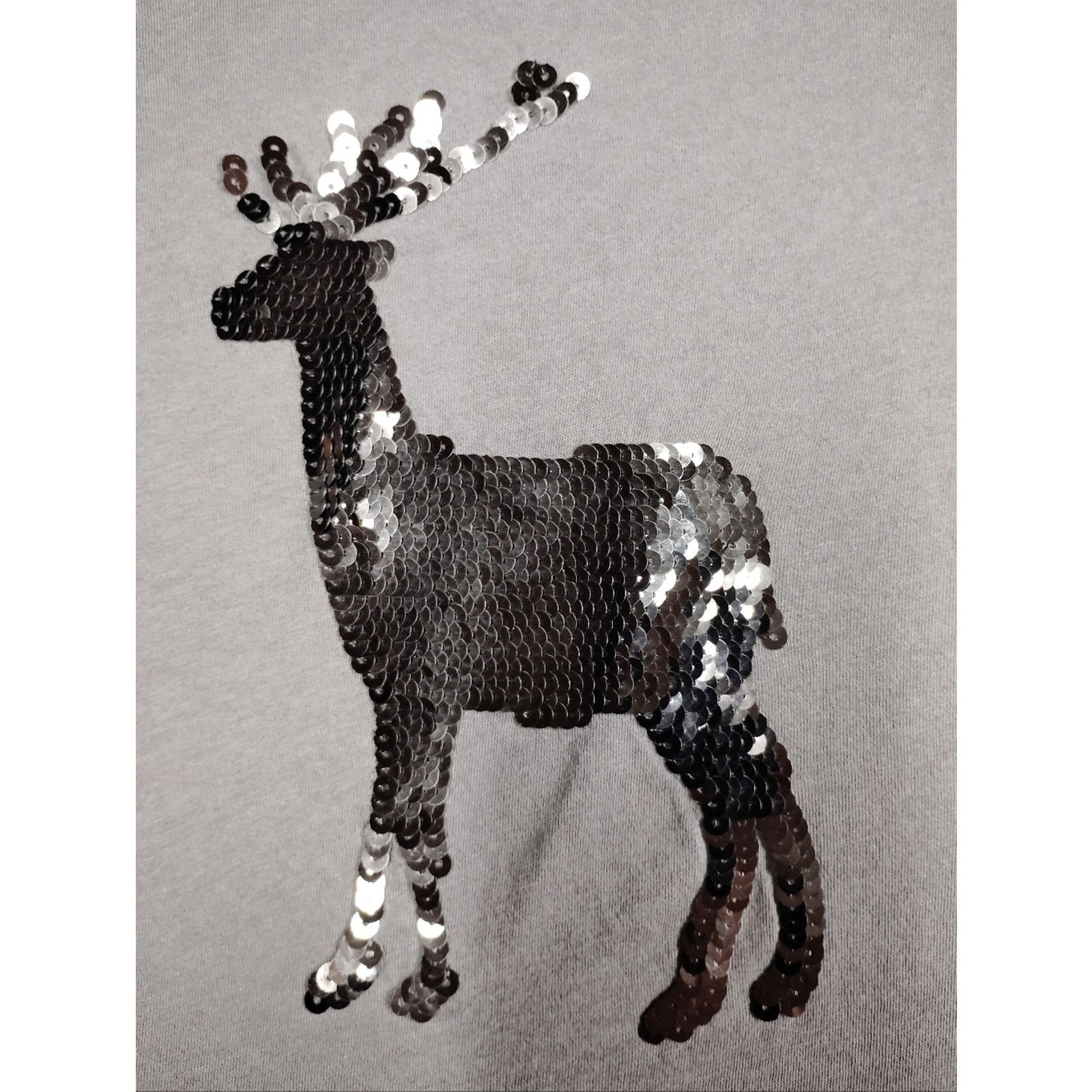 J.Crew J. Crew Gray Short-Sleeve Tee with Black Sequin Deer Size S / US 4 / IT 40 - 2 Thumbnail
