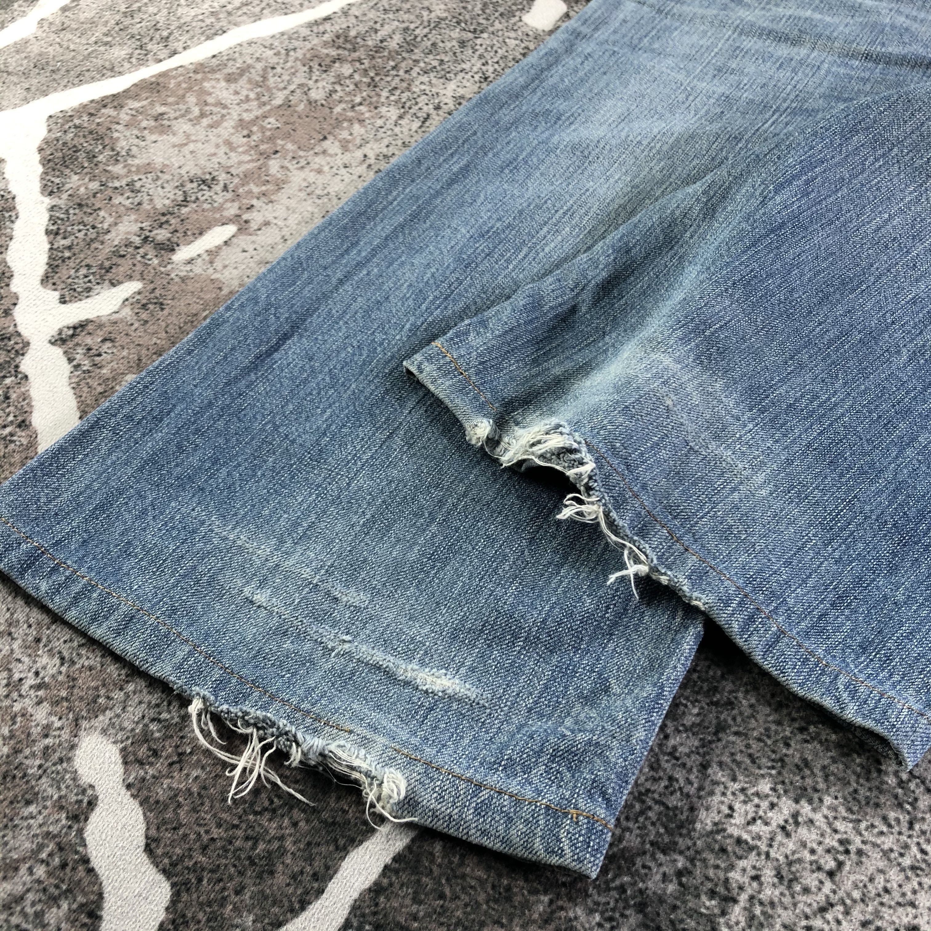 Edwin Vintage Edwin Blue Trip Jeans Distressed Denim KJ2269 Size US 30 / EU 46 - 6 Thumbnail