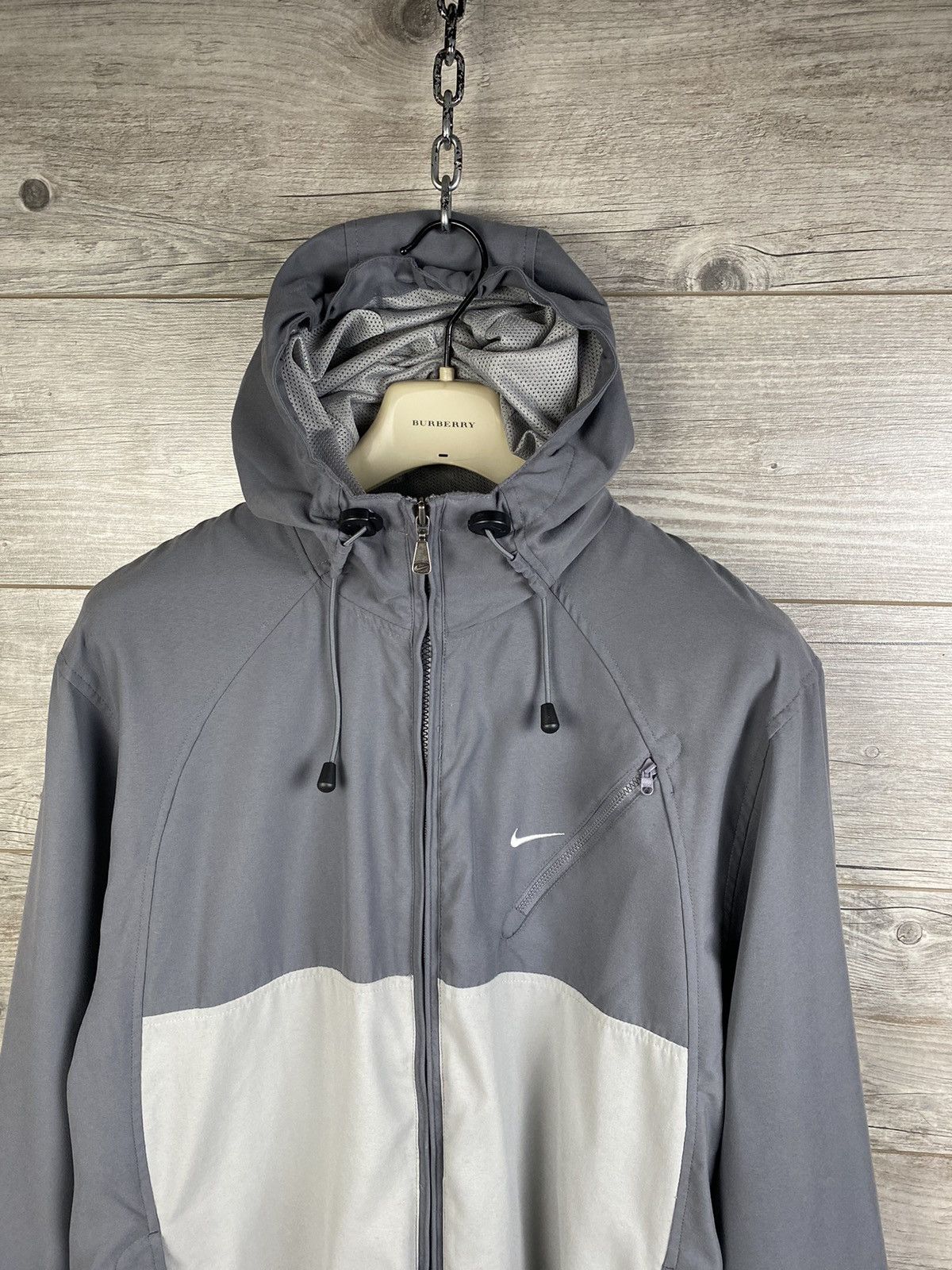 Nike Vintage Nike windbreaker with drawstring Y2K Gorpcore style Size US M / EU 48-50 / 2 - 15 Thumbnail