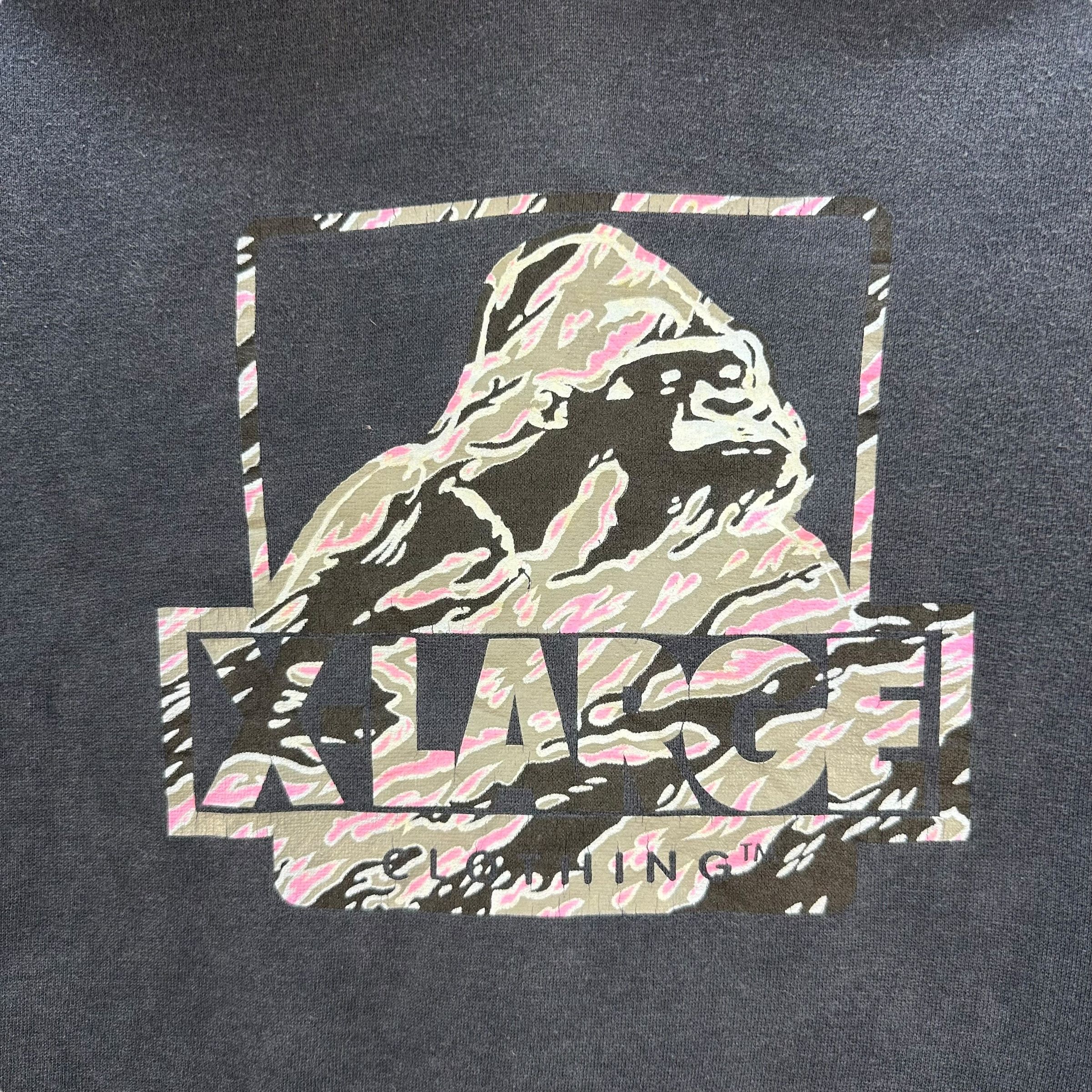 Vintage TRASHED🔥 XLARGE BIG LOGO PULLOVER HOODIES #8909-038 Size US M / EU 48-50 / 2 - 3 Thumbnail
