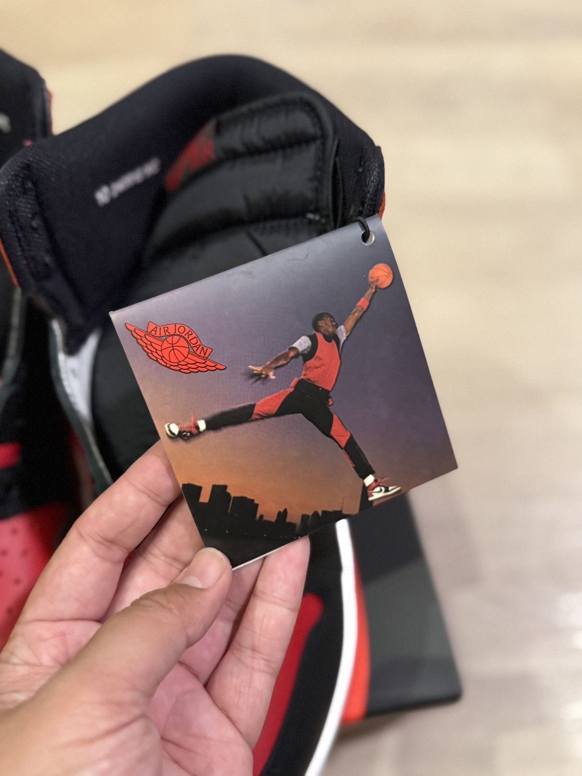 Jordan Brand × Nike Air Jordan 1 High Bred Banned 2025 Size US 10 / EU 43 - 3 Thumbnail